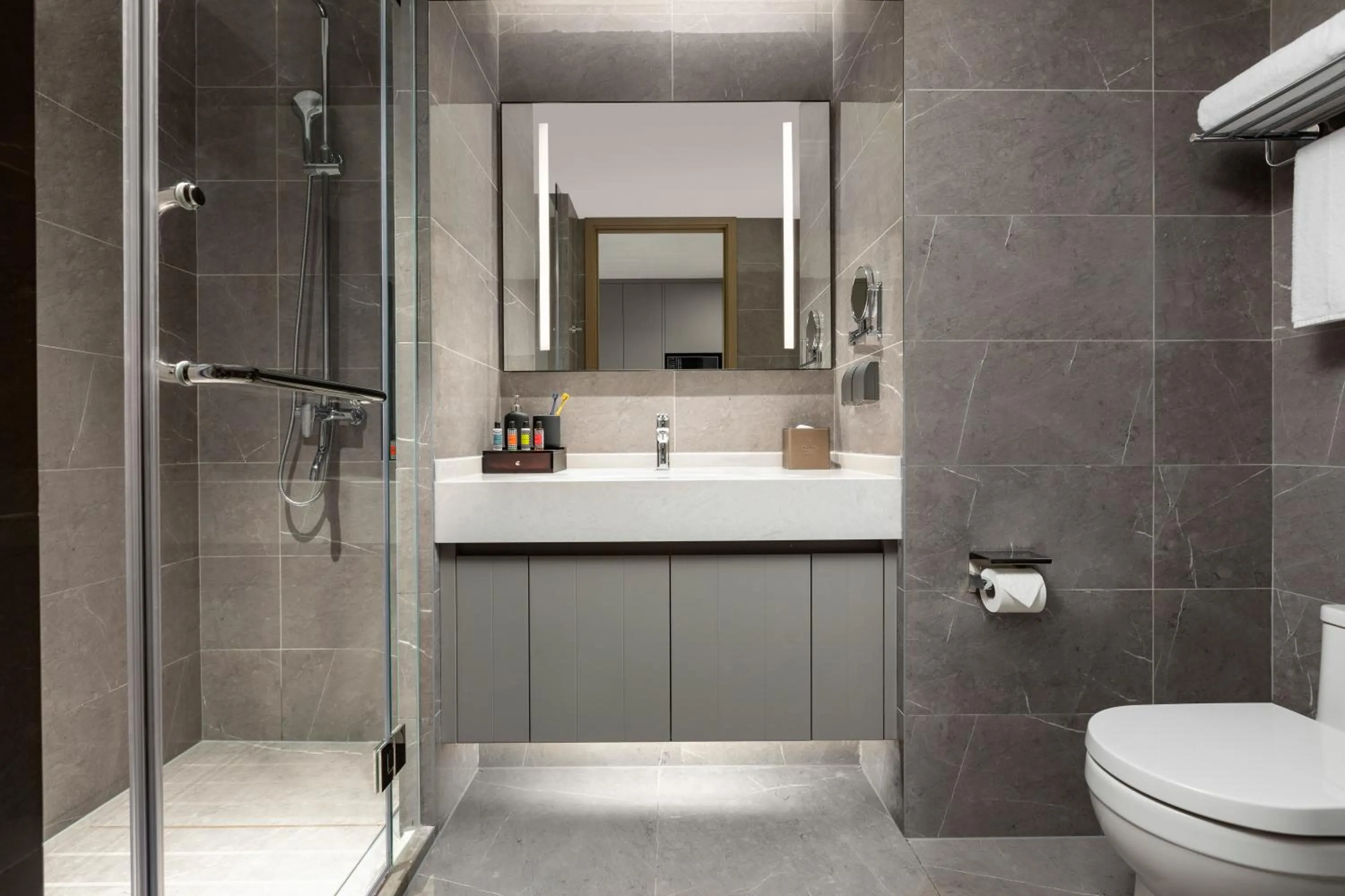 Toilet in Qingshan Lake Tianlan Hotel Hangzhou