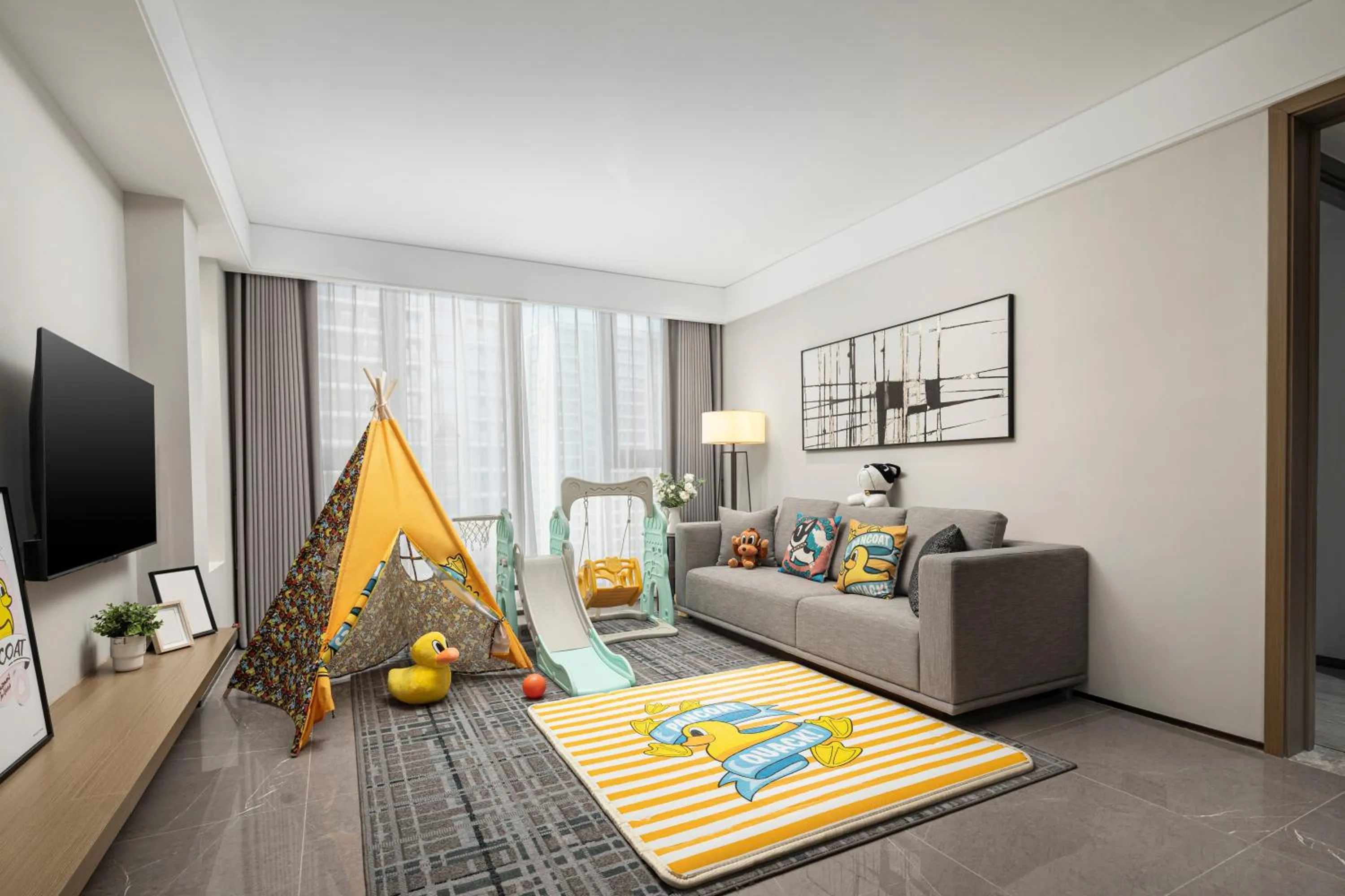 Living room, Bed in Qingshan Lake Tianlan Hotel Hangzhou