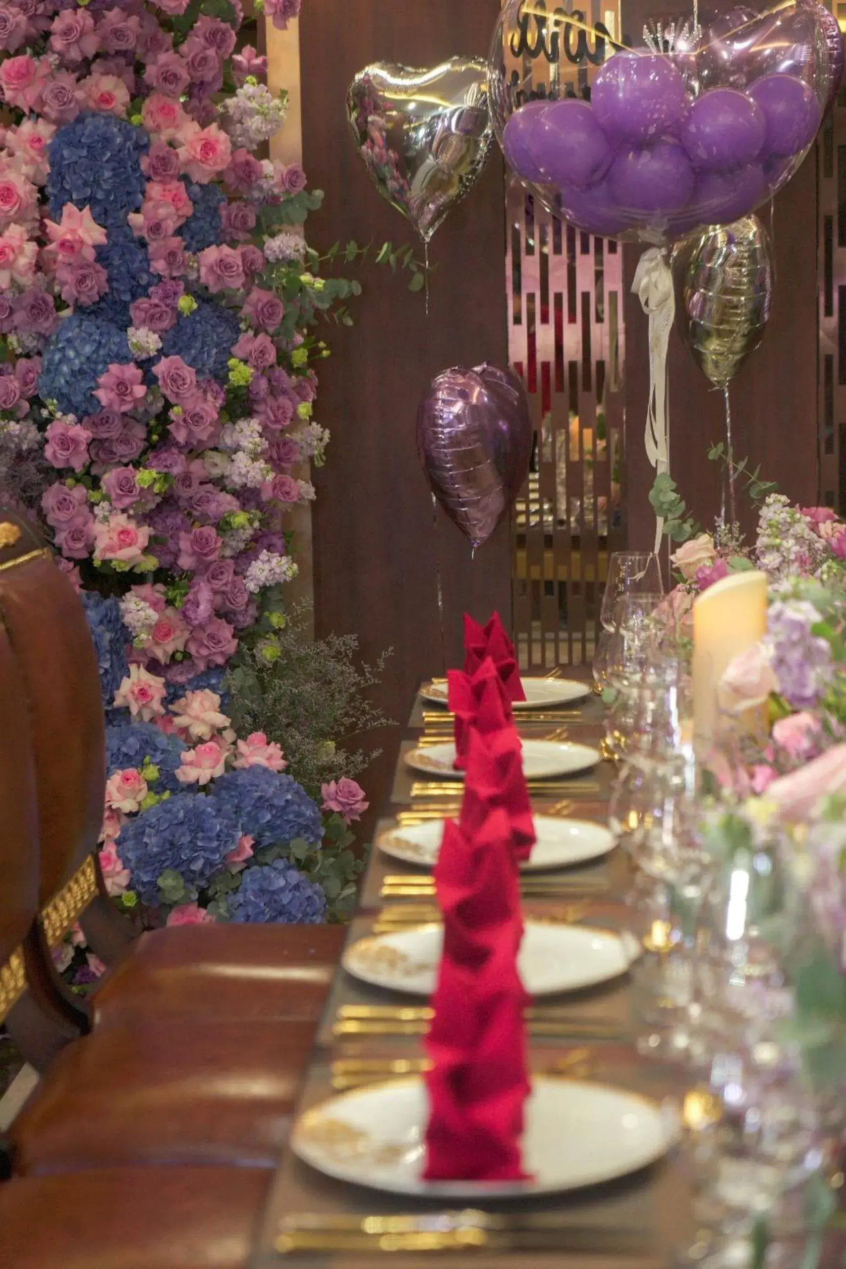 Restaurant/places to eat in Cửa Đông Luxury Hotel Restaurant/places to eat in Cửa Đông Luxury Hotel