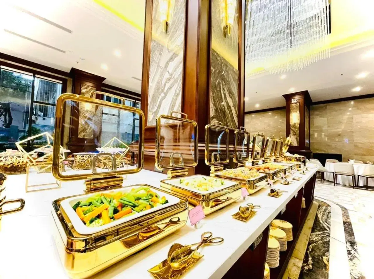 Buffet breakfast in Cửa Đông Luxury Hotel Buffet breakfast in Cửa Đông Luxury Hotel