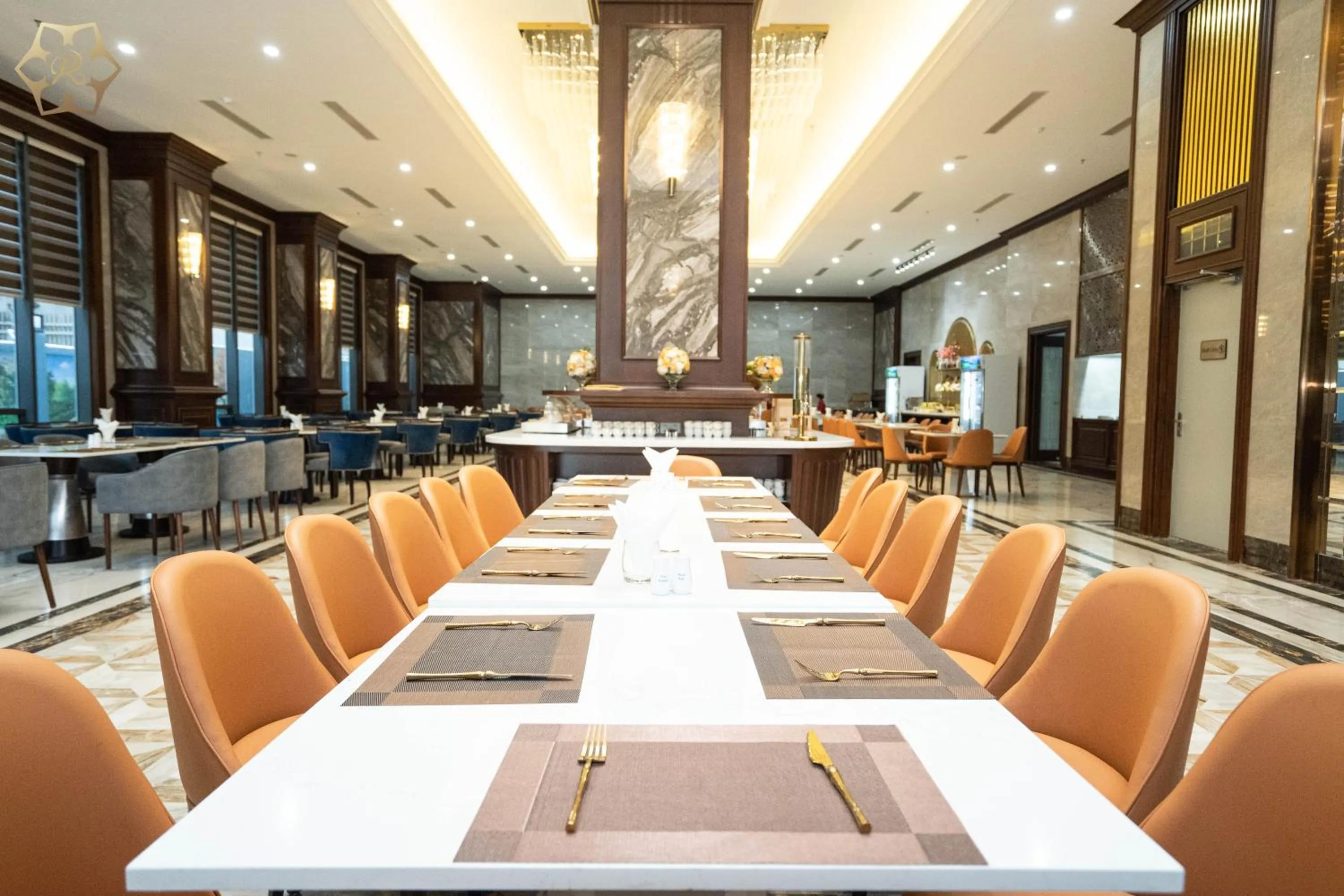 Restaurant/places to eat in Cửa Đông Luxury Hotel
