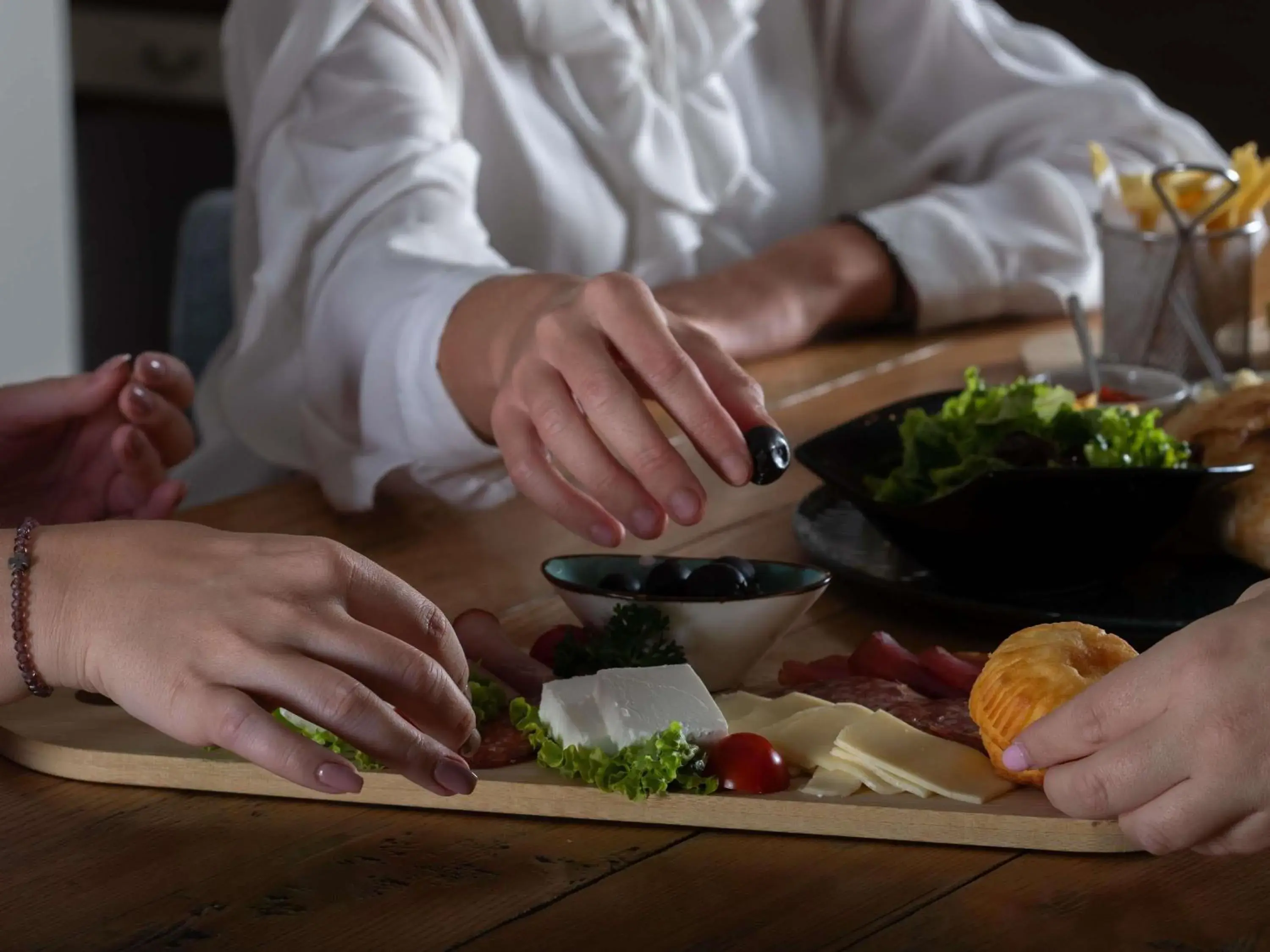 Restaurant/places to eat in Mercure Belgrade Excelsior Restaurant/places to eat in Mercure Belgrade Excelsior