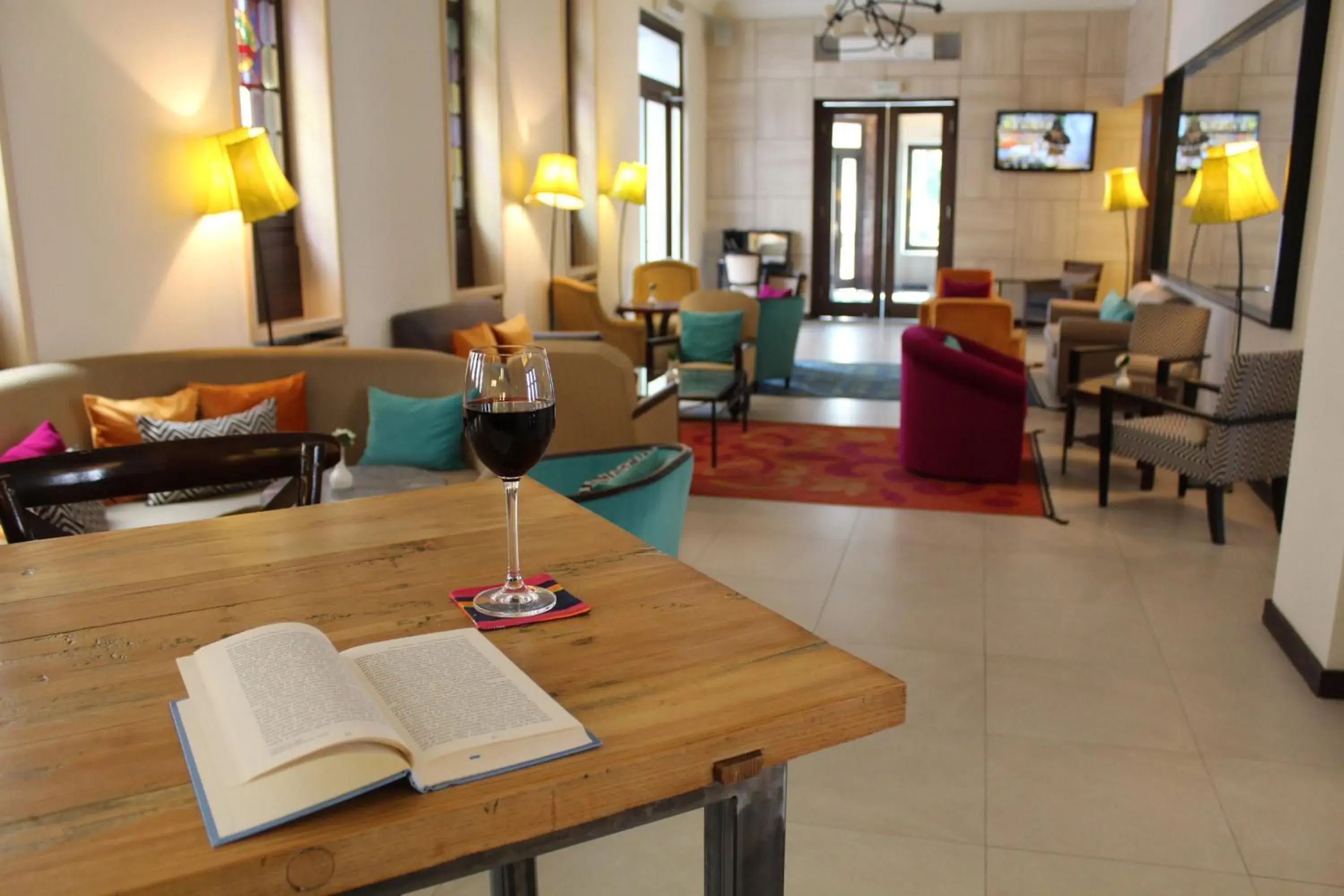 Restaurant/places to eat in Mercure Belgrade Excelsior Restaurant/places to eat in Mercure Belgrade Excelsior