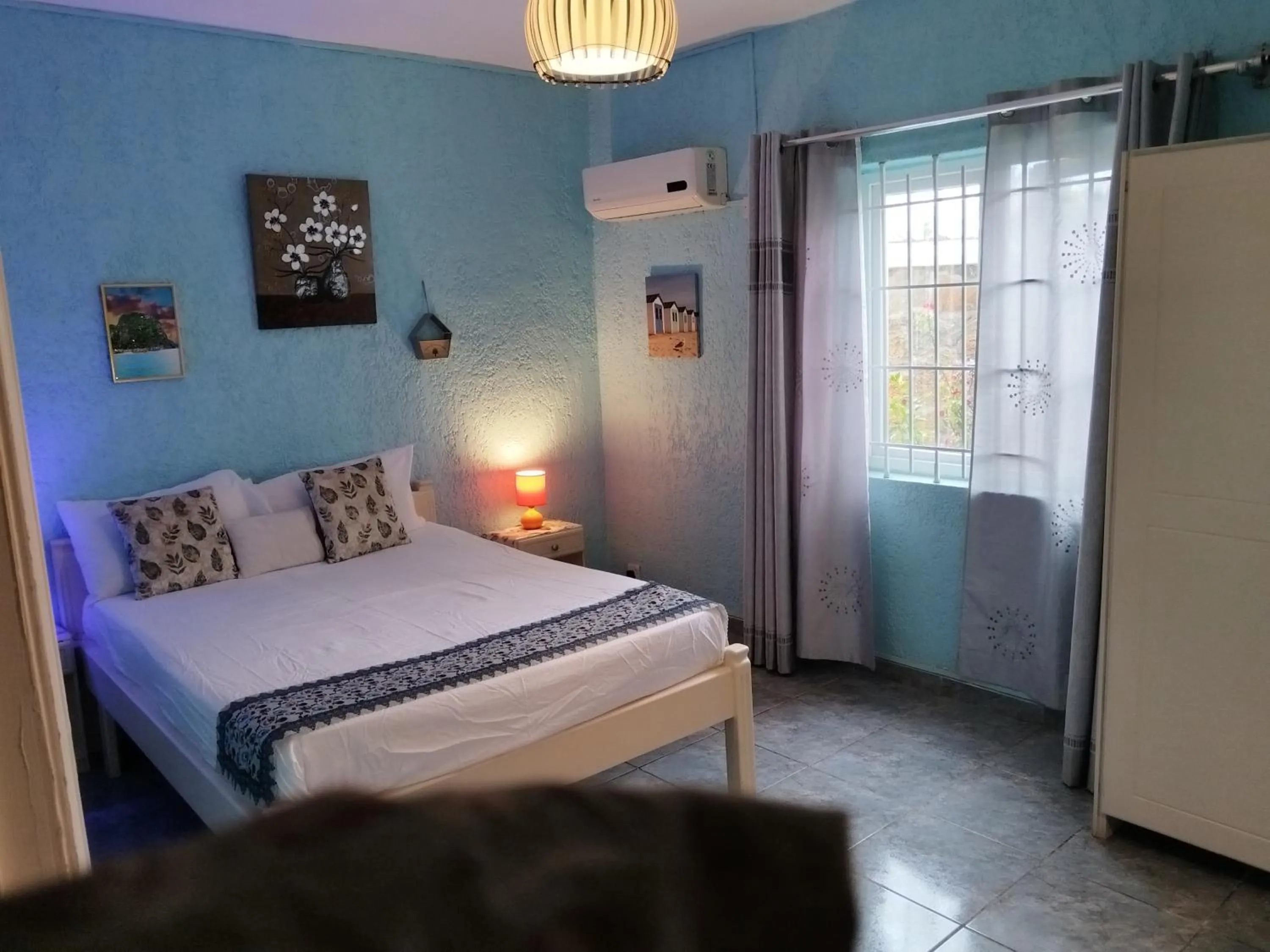 Bed in Opp Swimming Poll, Ground Floor, Flic En Flac