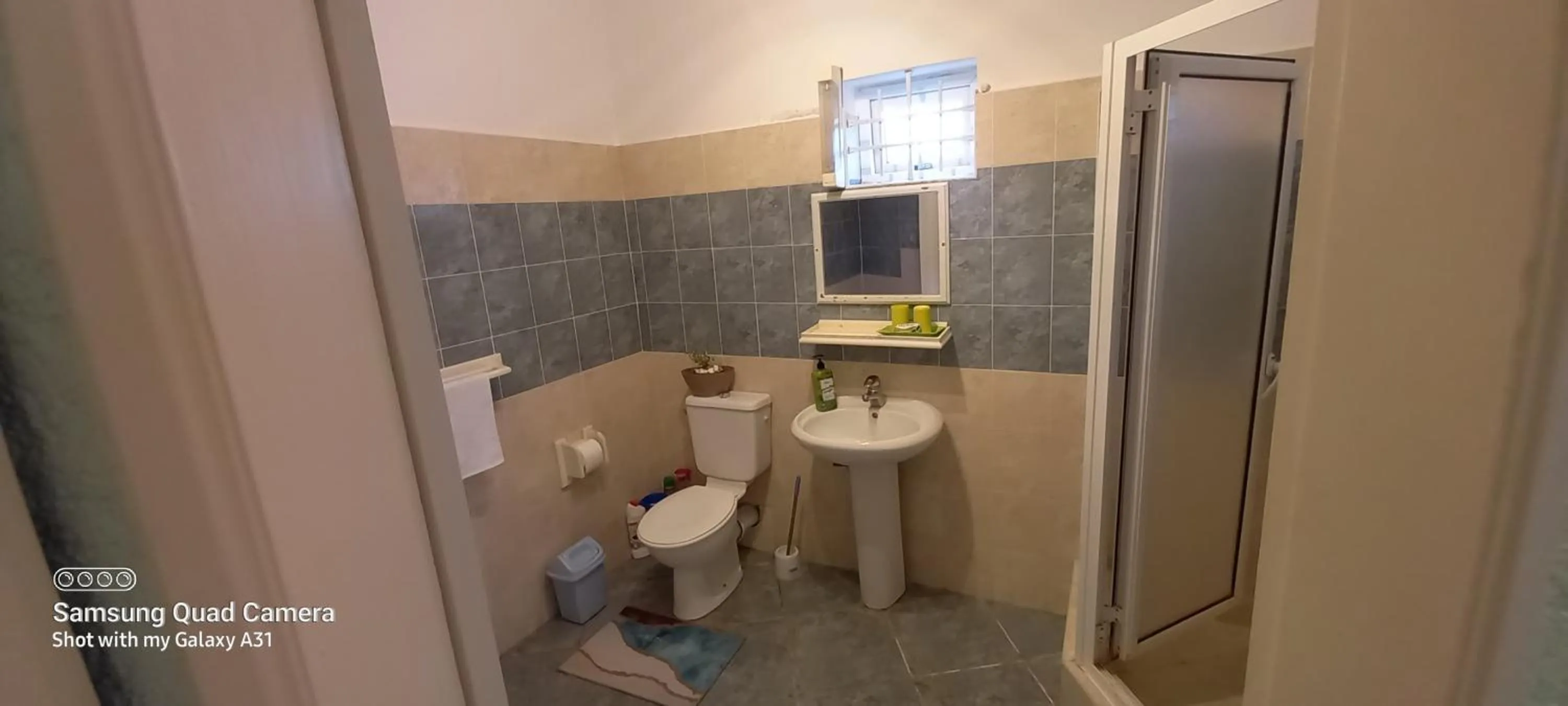 Shower in Opp Swimming Poll, Ground Floor, Flic En Flac