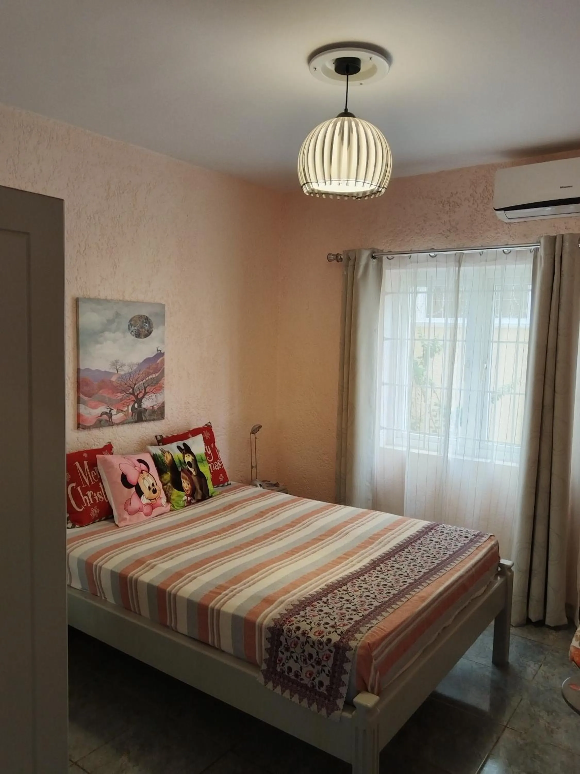 Bed in Opp Swimming Poll, Ground Floor, Flic En Flac