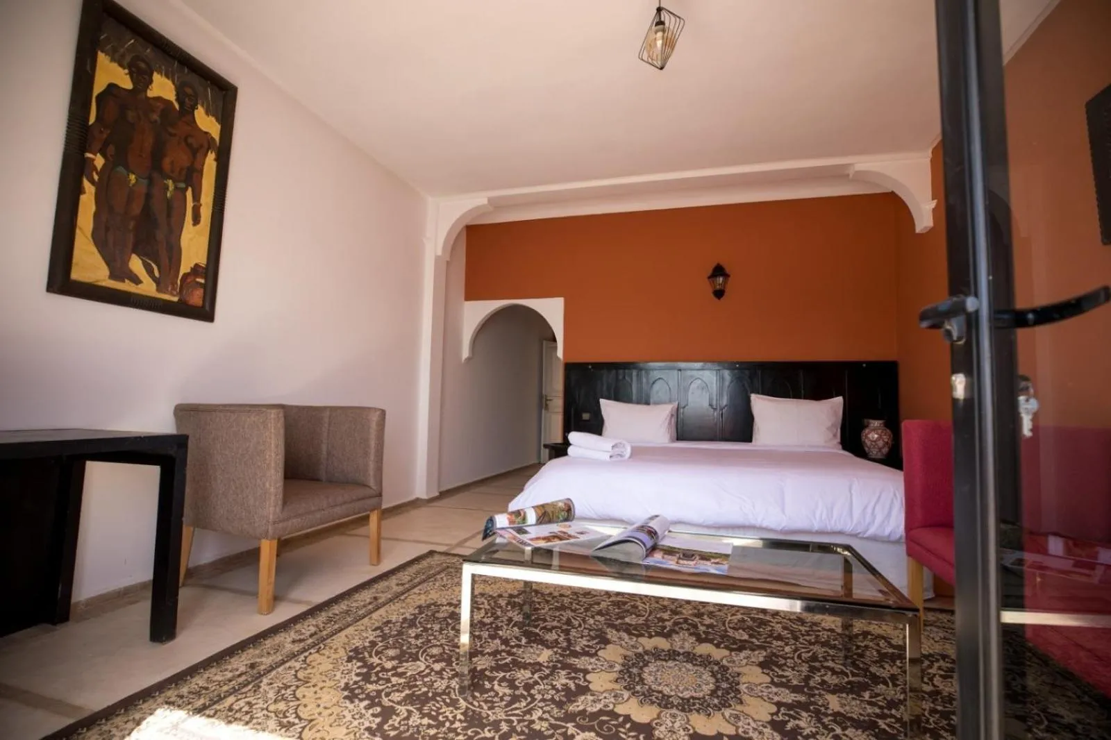 Photo of the whole room, Bed in Hôtel Calipau Riad Maison d'Hôtes