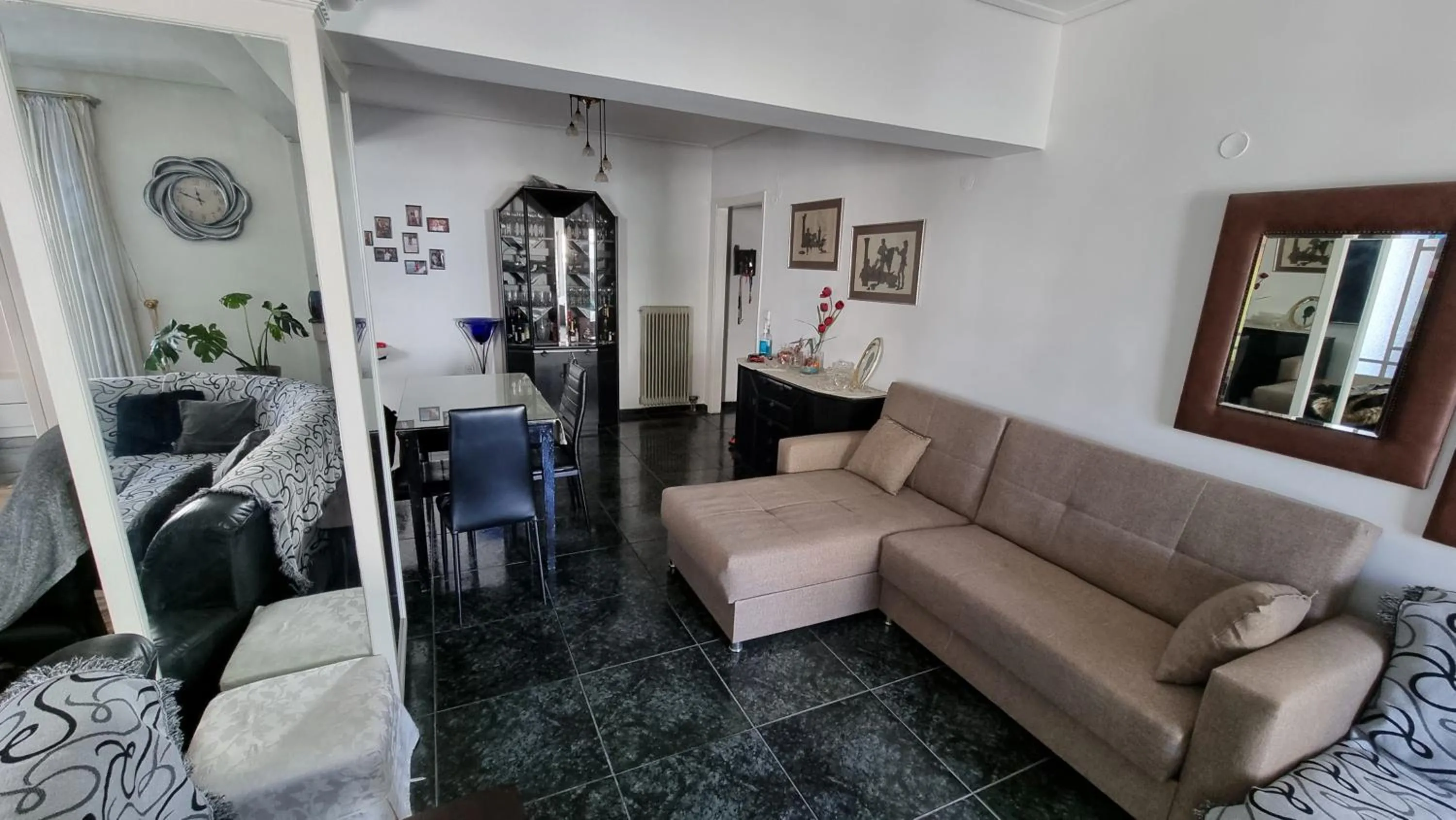Living room in Lamia - Premium apartment