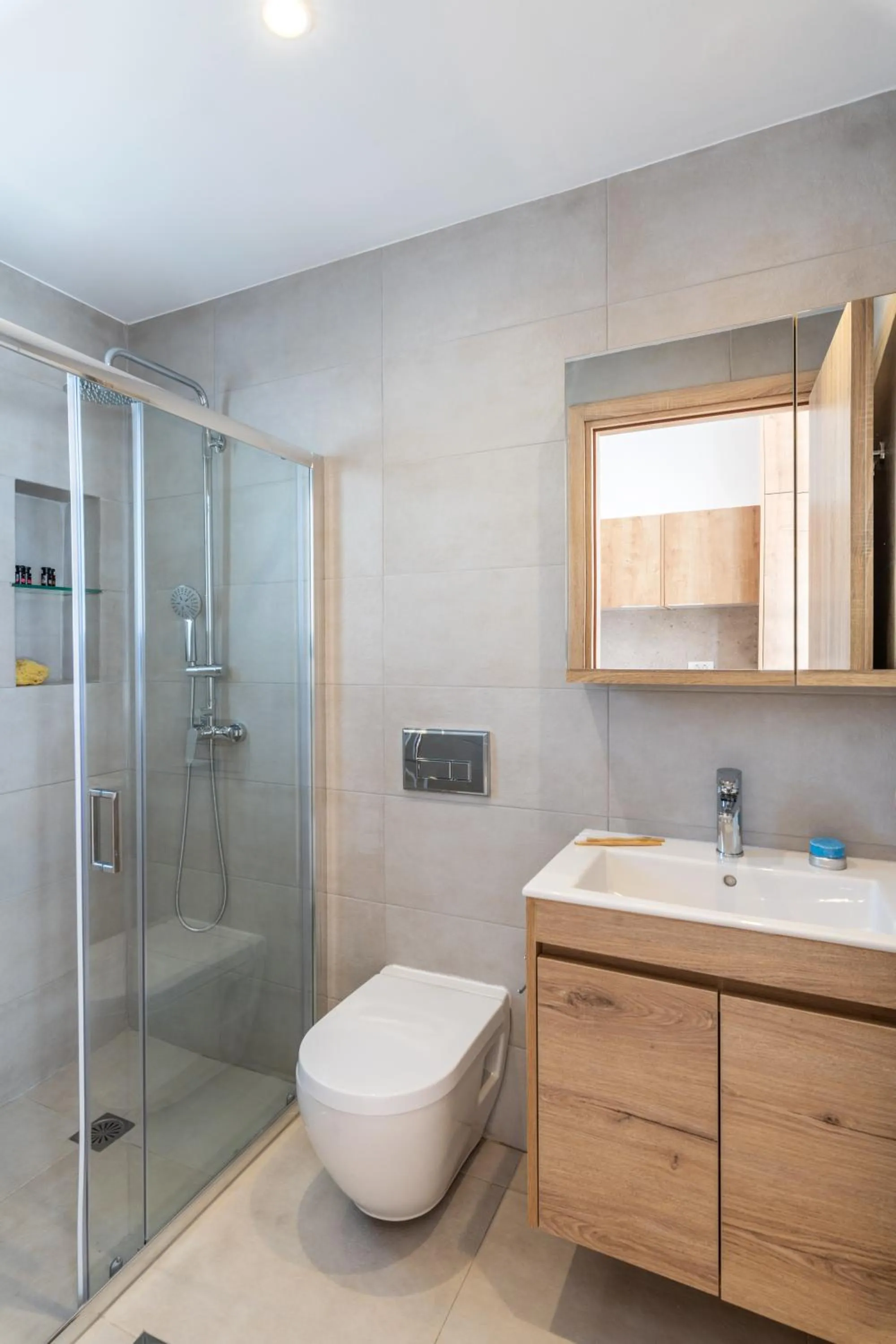 Shower in Mykonaki Hotel