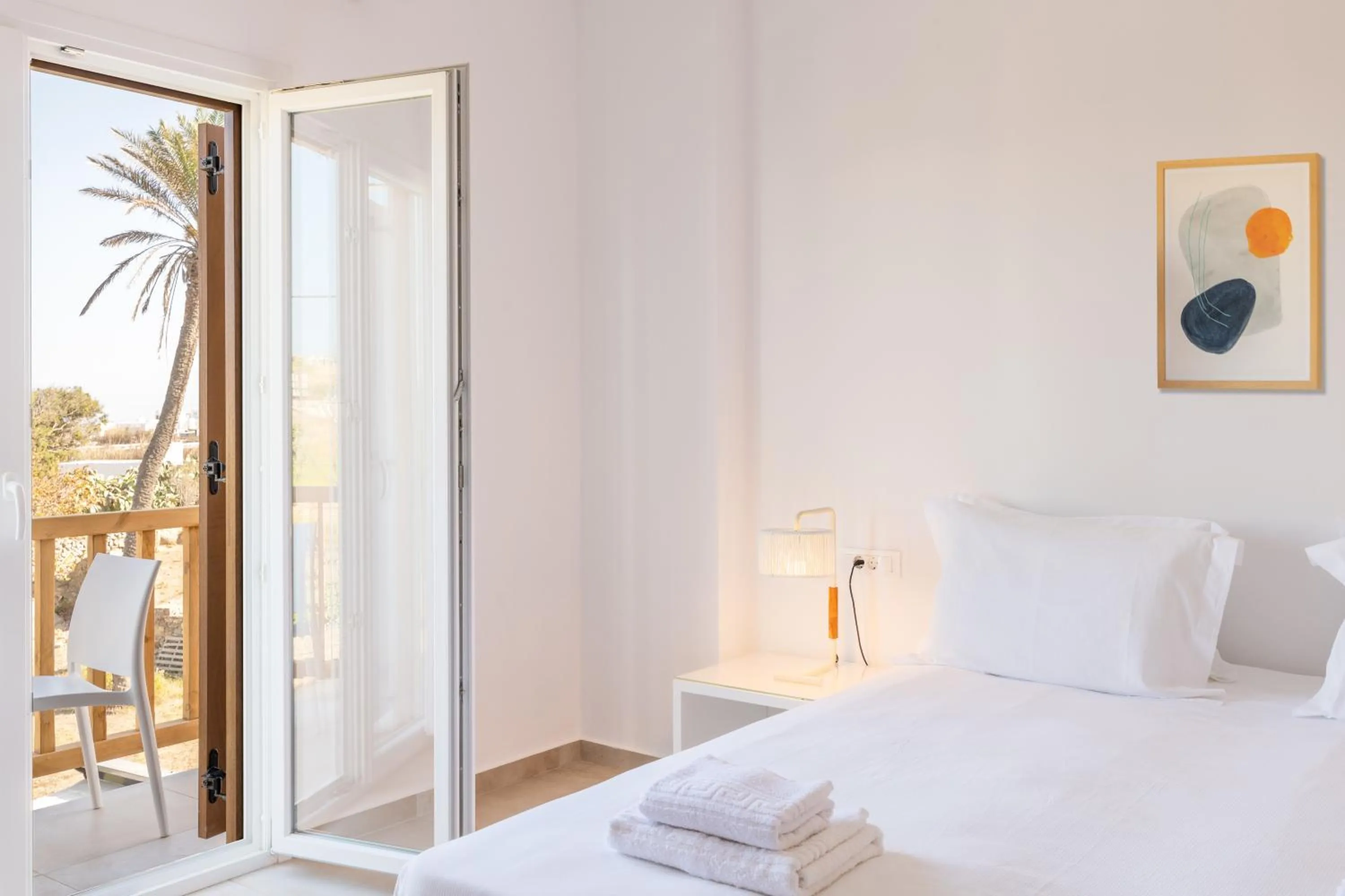 Bedroom, Bed in Mykonaki Hotel