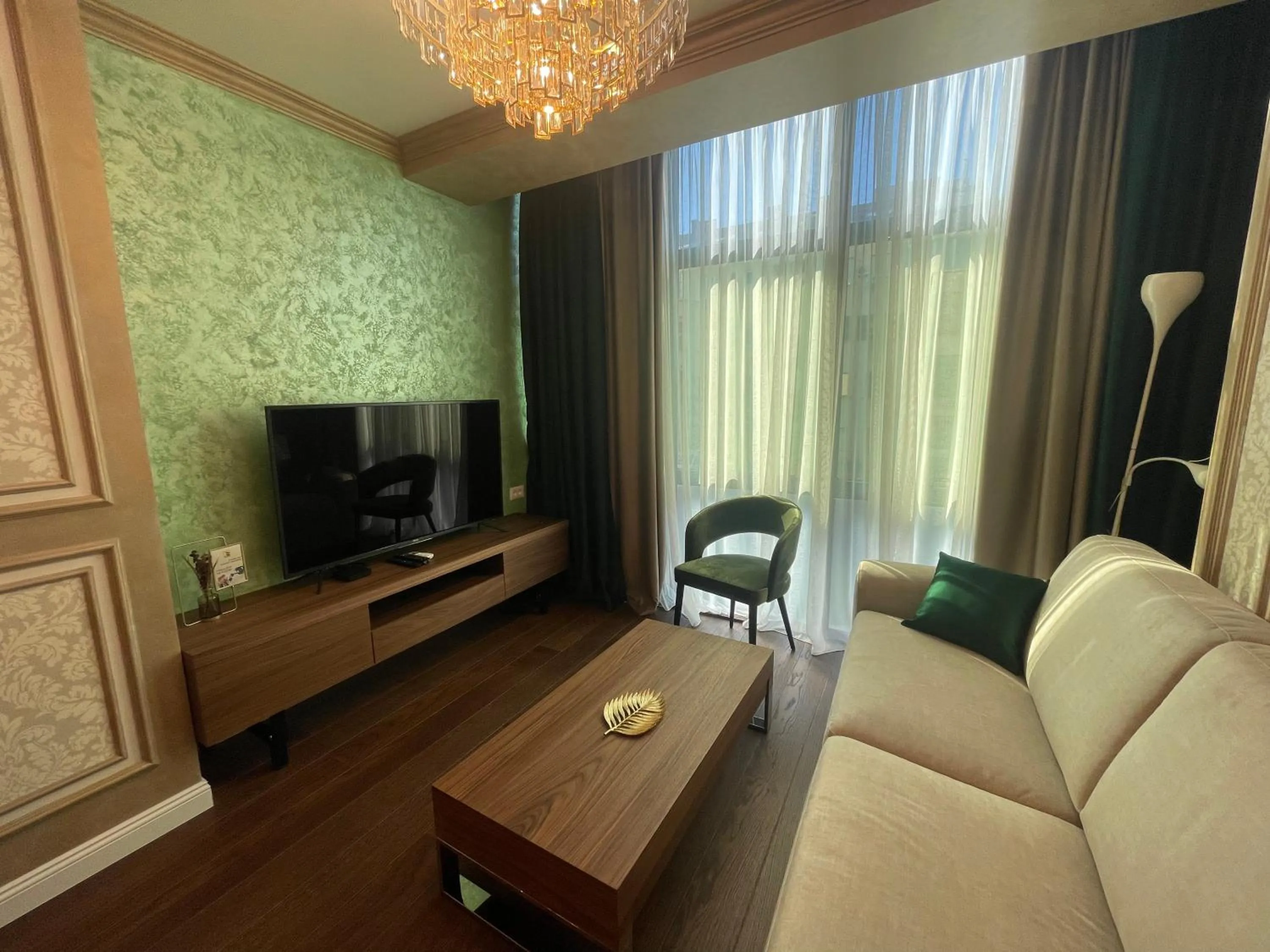 Communal lounge/ TV room in Hotel Kerber