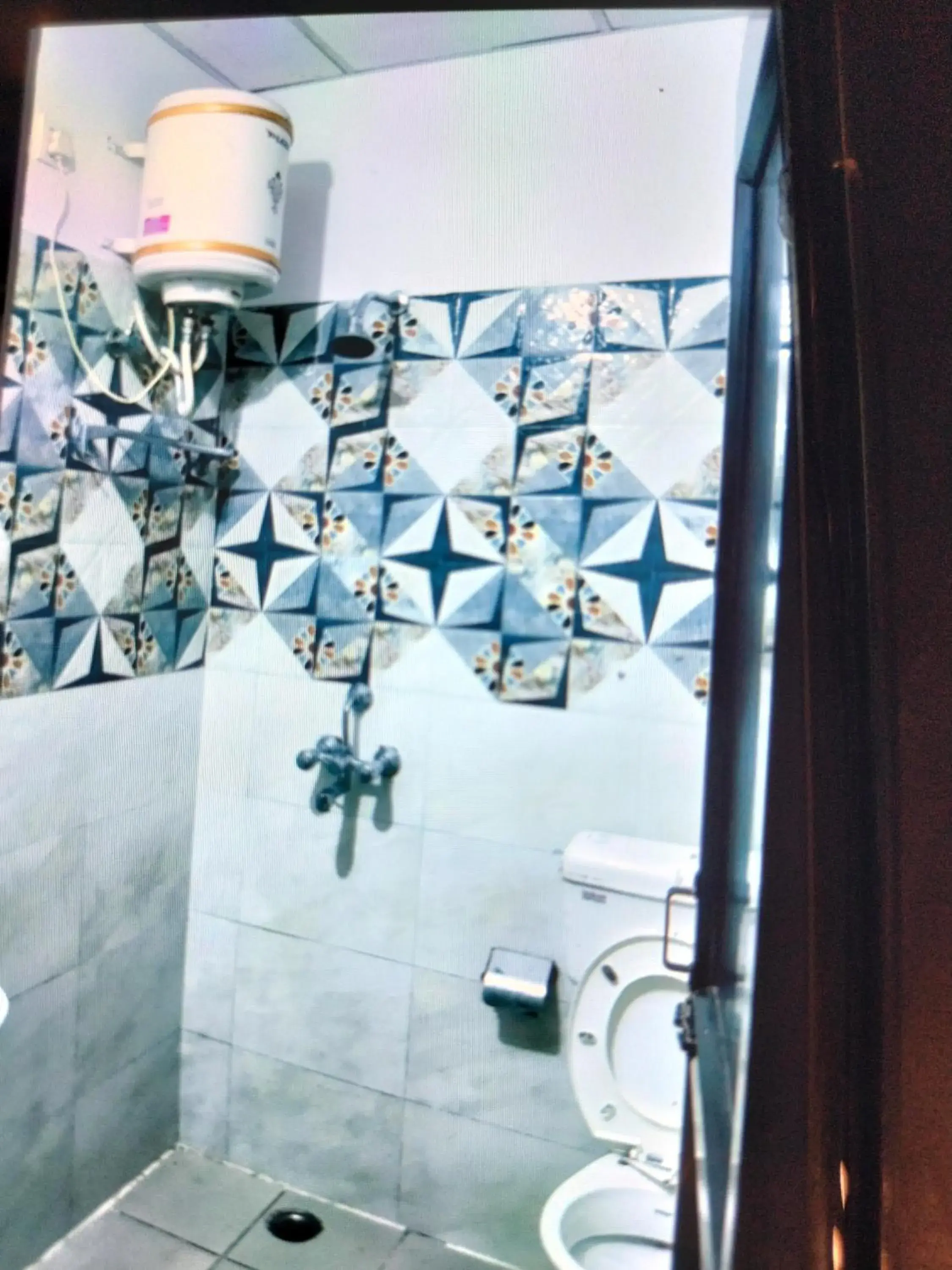 Hotel Shiva palace Haridwar - nearby bus and railway station Hotel Shiva palace Haridwar - nearby bus and railway station