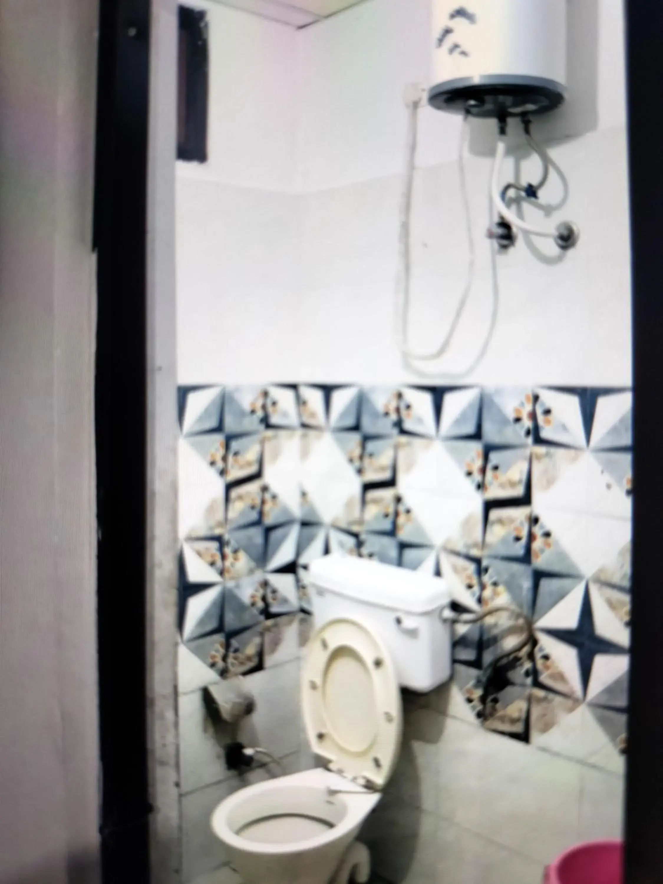 Hotel Shiva palace Haridwar - nearby bus and railway station Hotel Shiva palace Haridwar - nearby bus and railway station