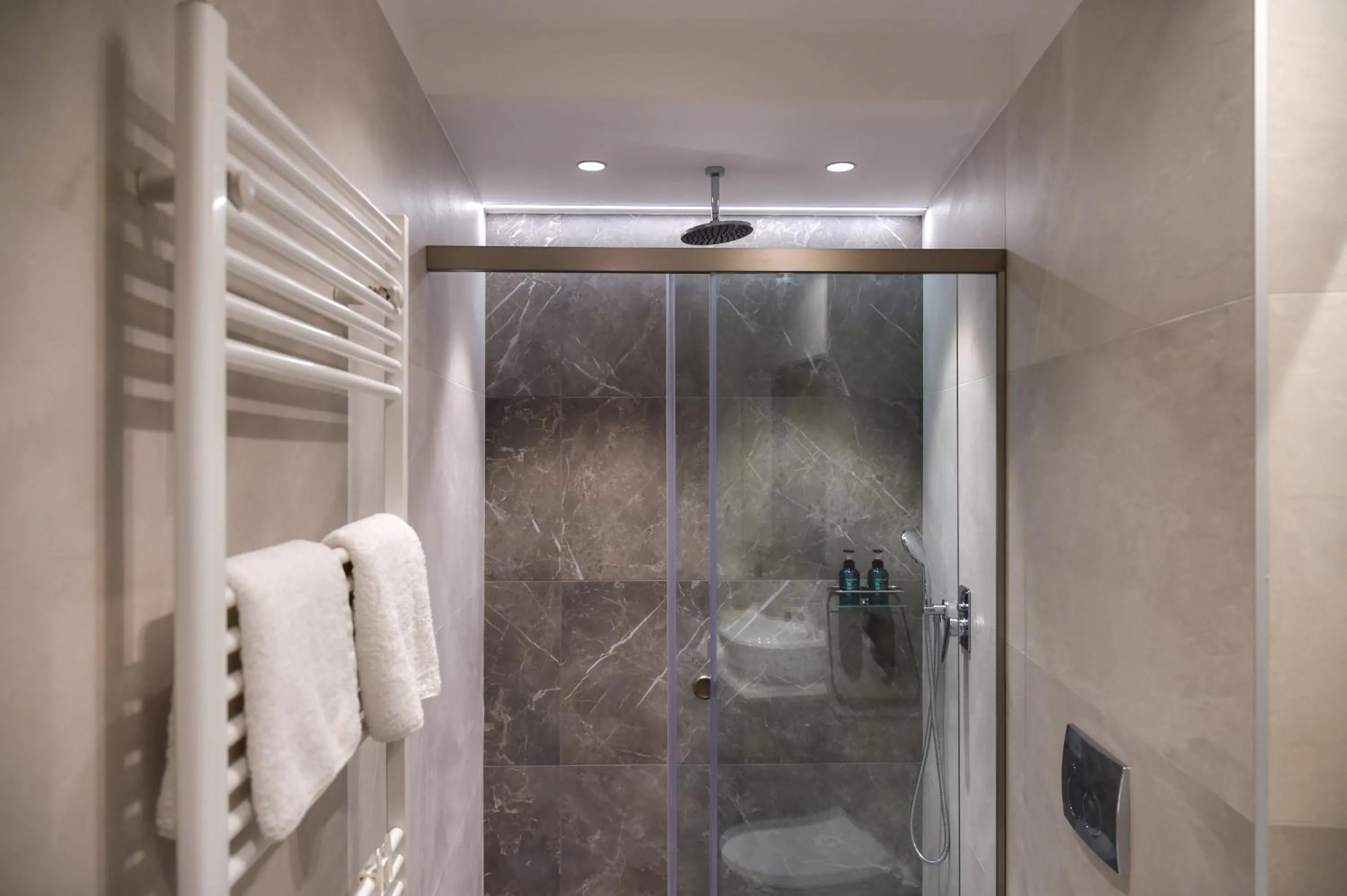 Zalo Urban Living Spaces