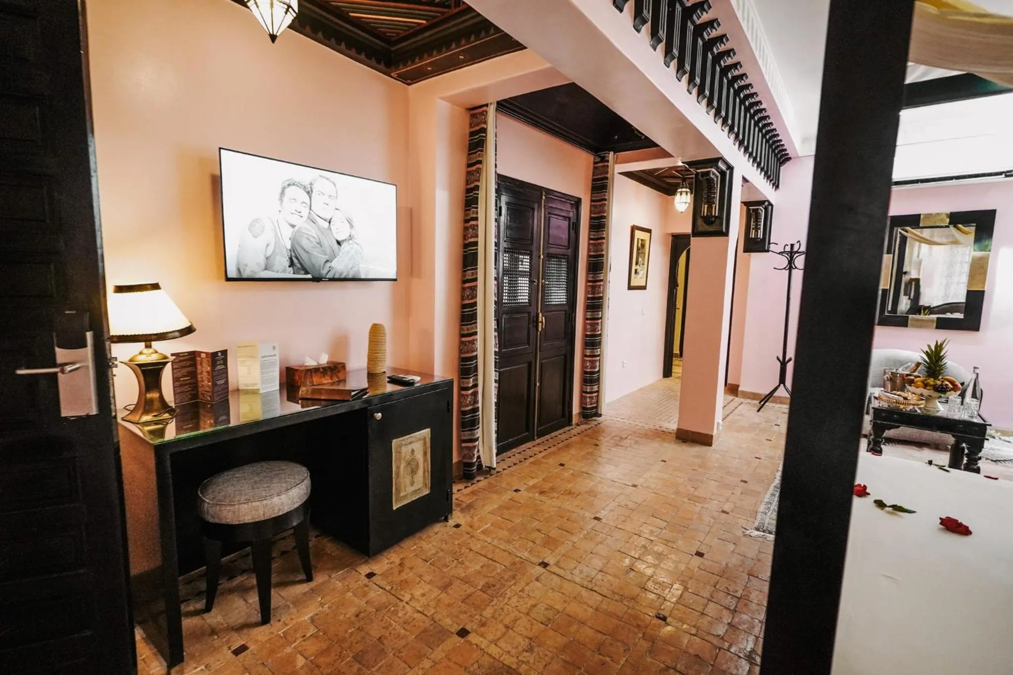 TV and multimedia in Les Borjs De La Kasbah