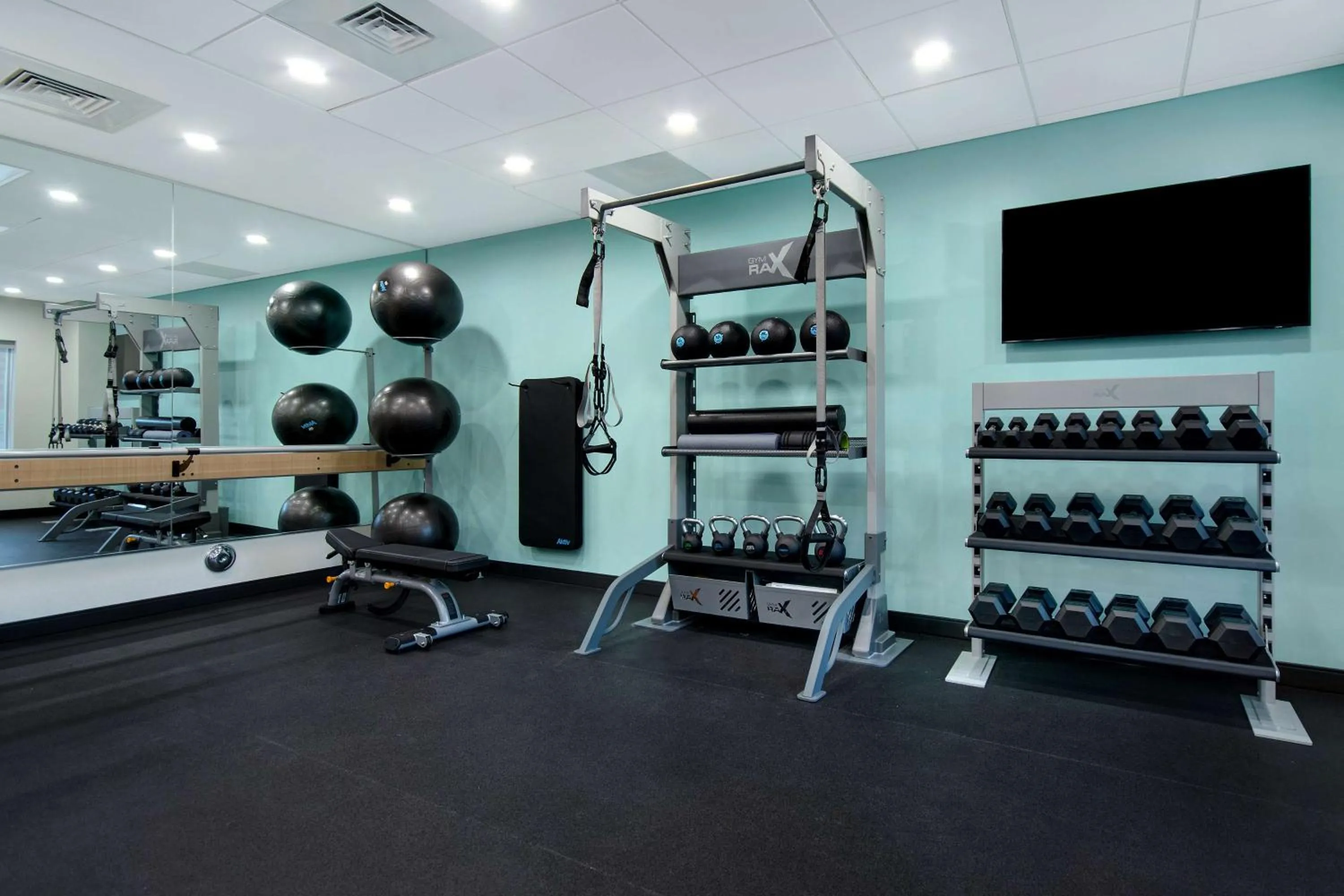 Fitness centre/facilities in Tru By Hilton Wake Forest Raleigh North