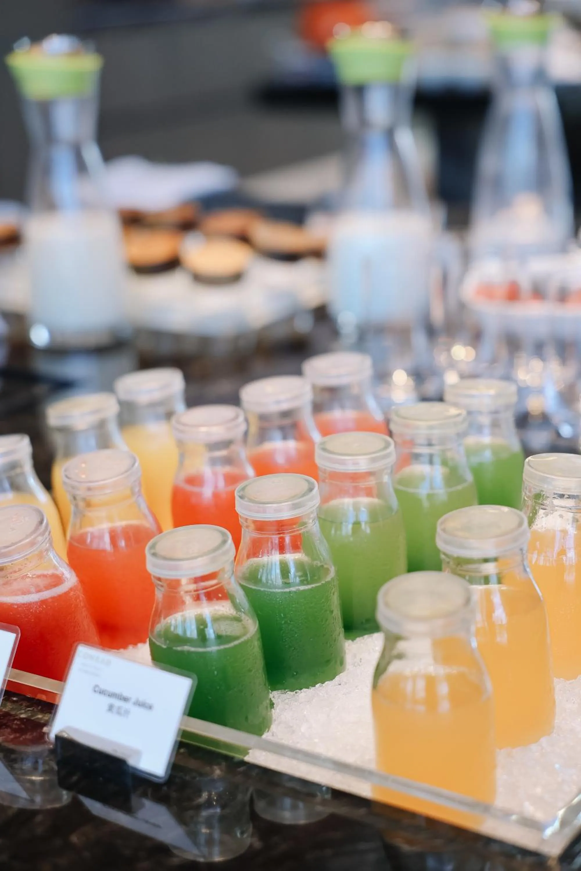 Breakfast in Conrad Shenzhen, the first art museum hotel in Greater Bay Area with the stunning bay and sunset view in the hotel terrace