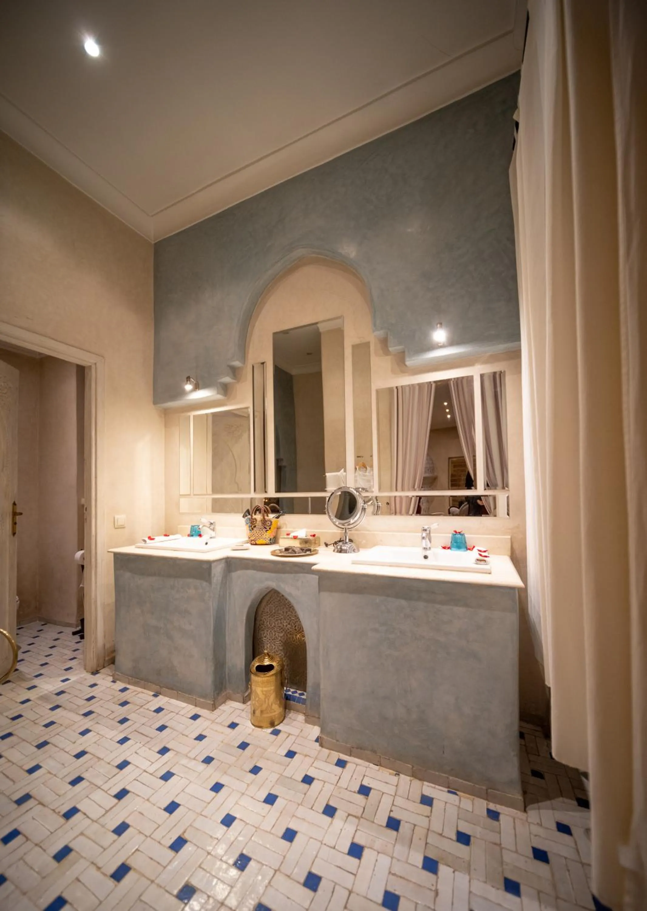 Bathroom in Demeures d'Orient Riad & Spa