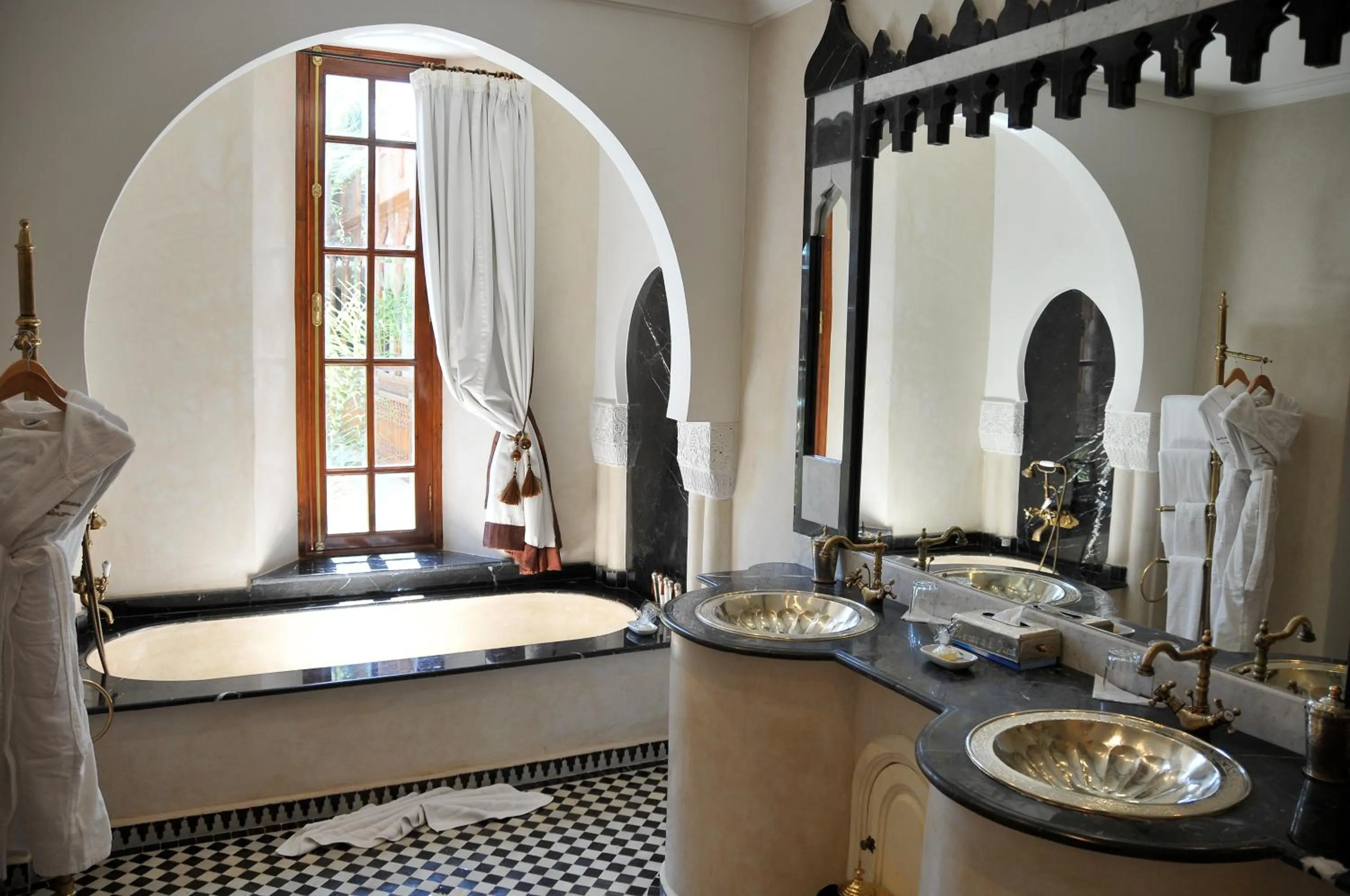 Bathroom in Demeures d'Orient Riad & Spa
