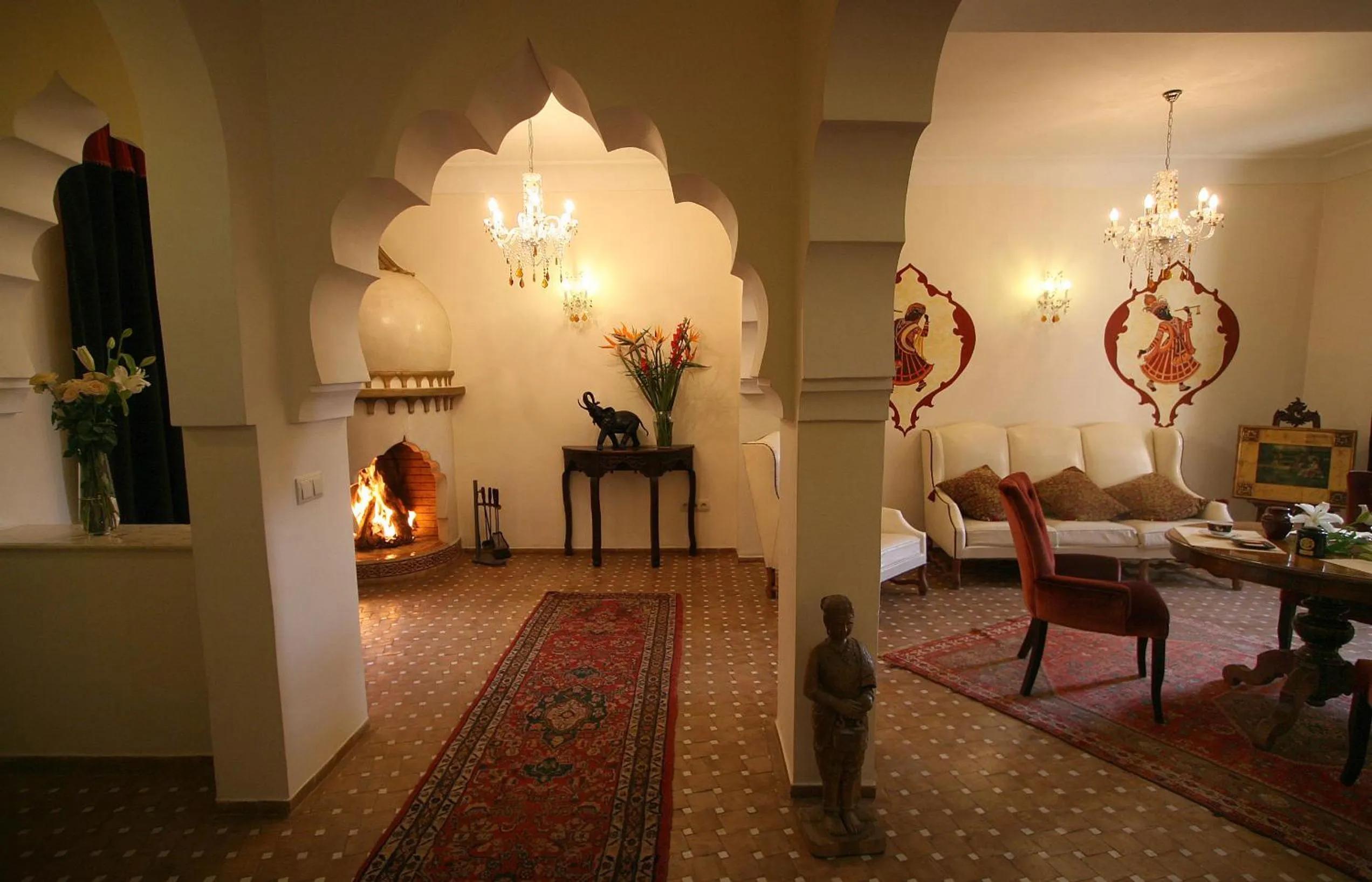Communal lounge/ TV room in Demeures d'Orient Riad & Spa