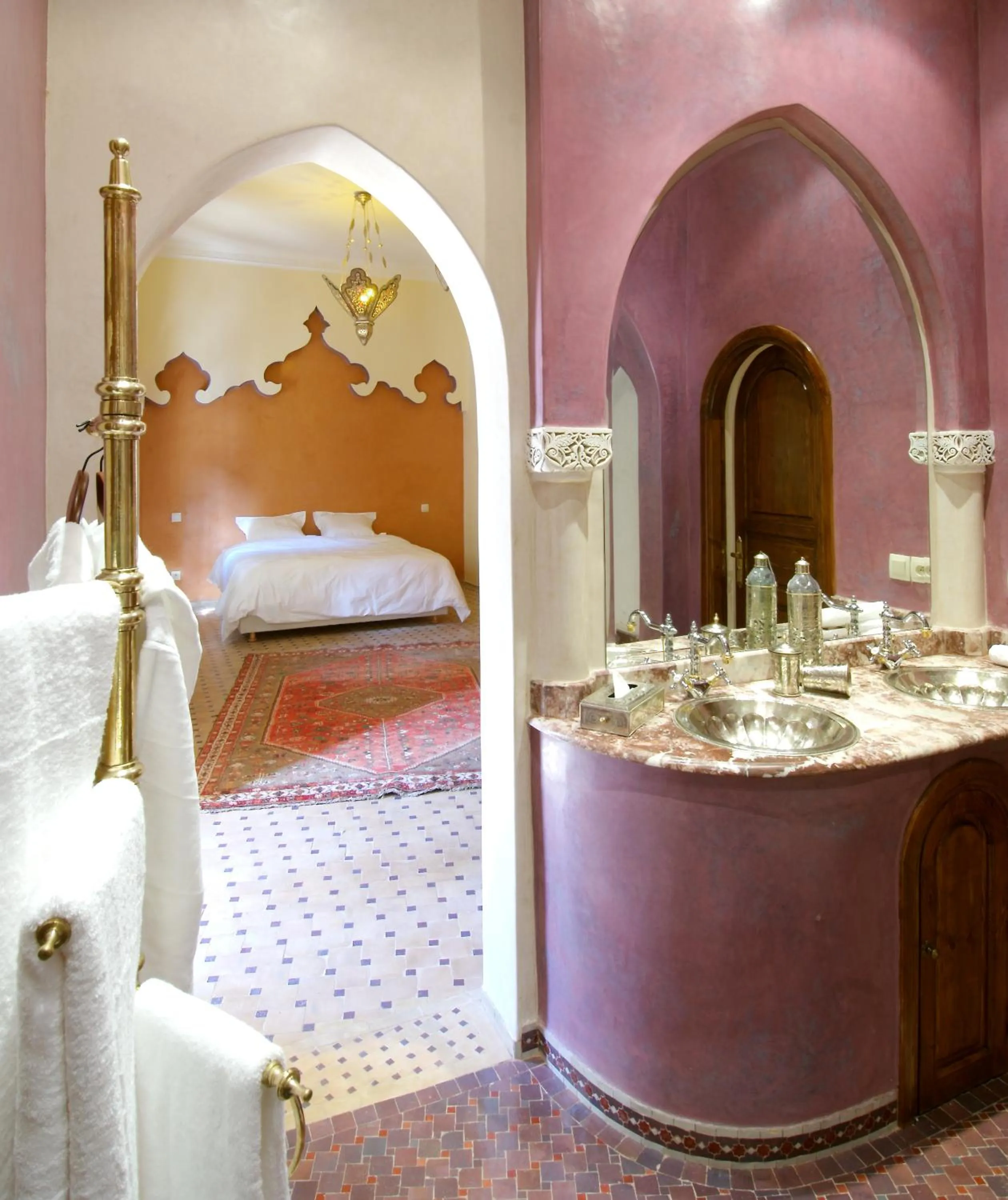 Bed in Demeures d'Orient Riad & Spa
