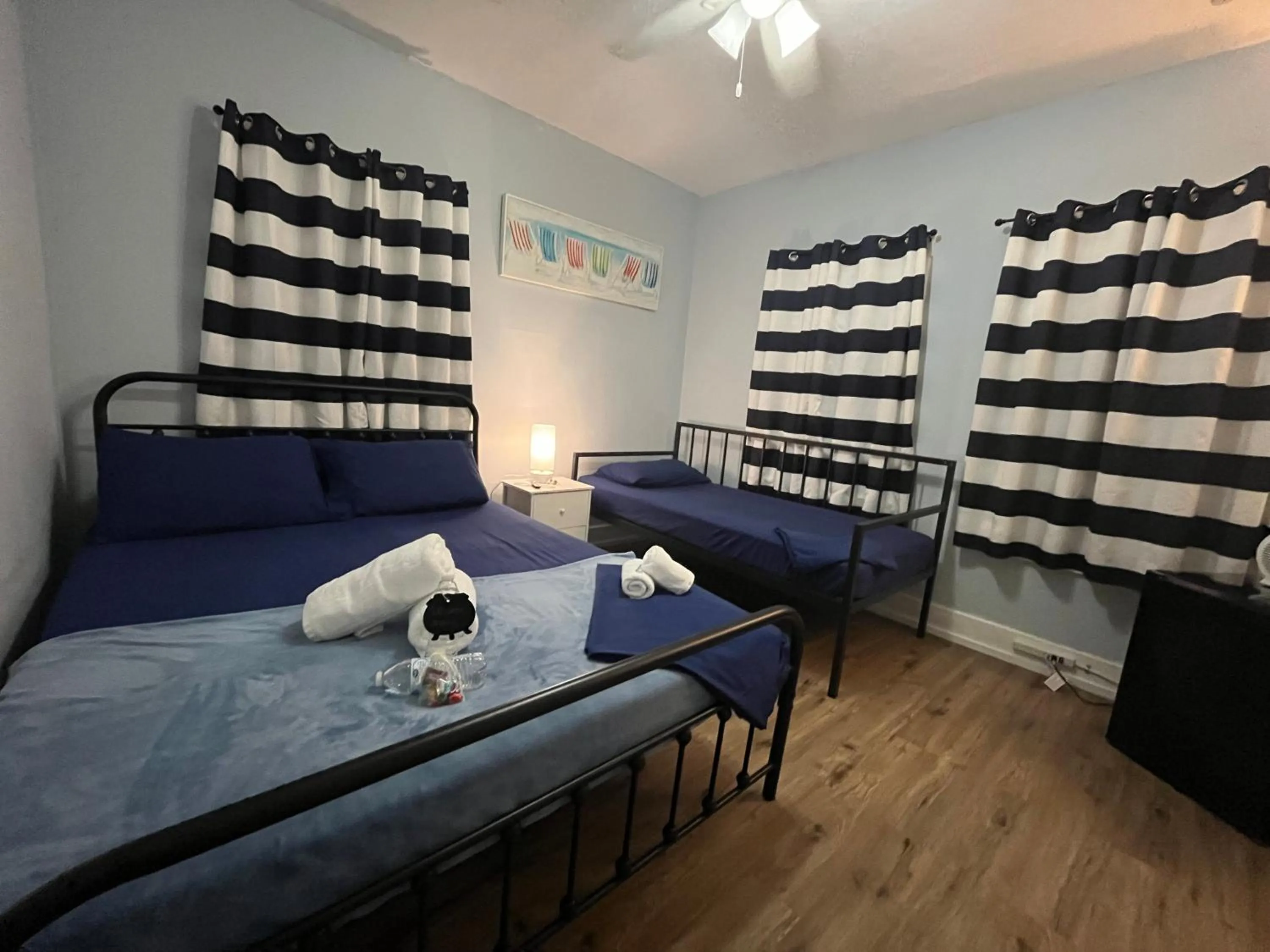 Bed in Blue Little Havana