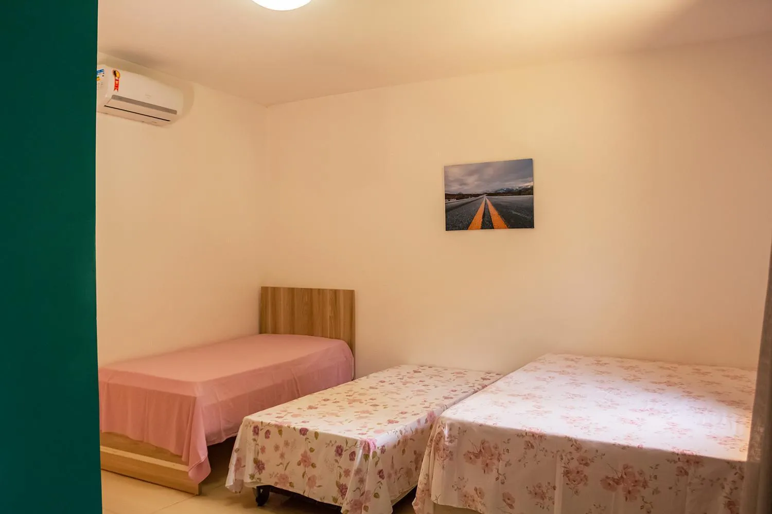 Casa em cond fechado em Barra de Santo Antonio AL