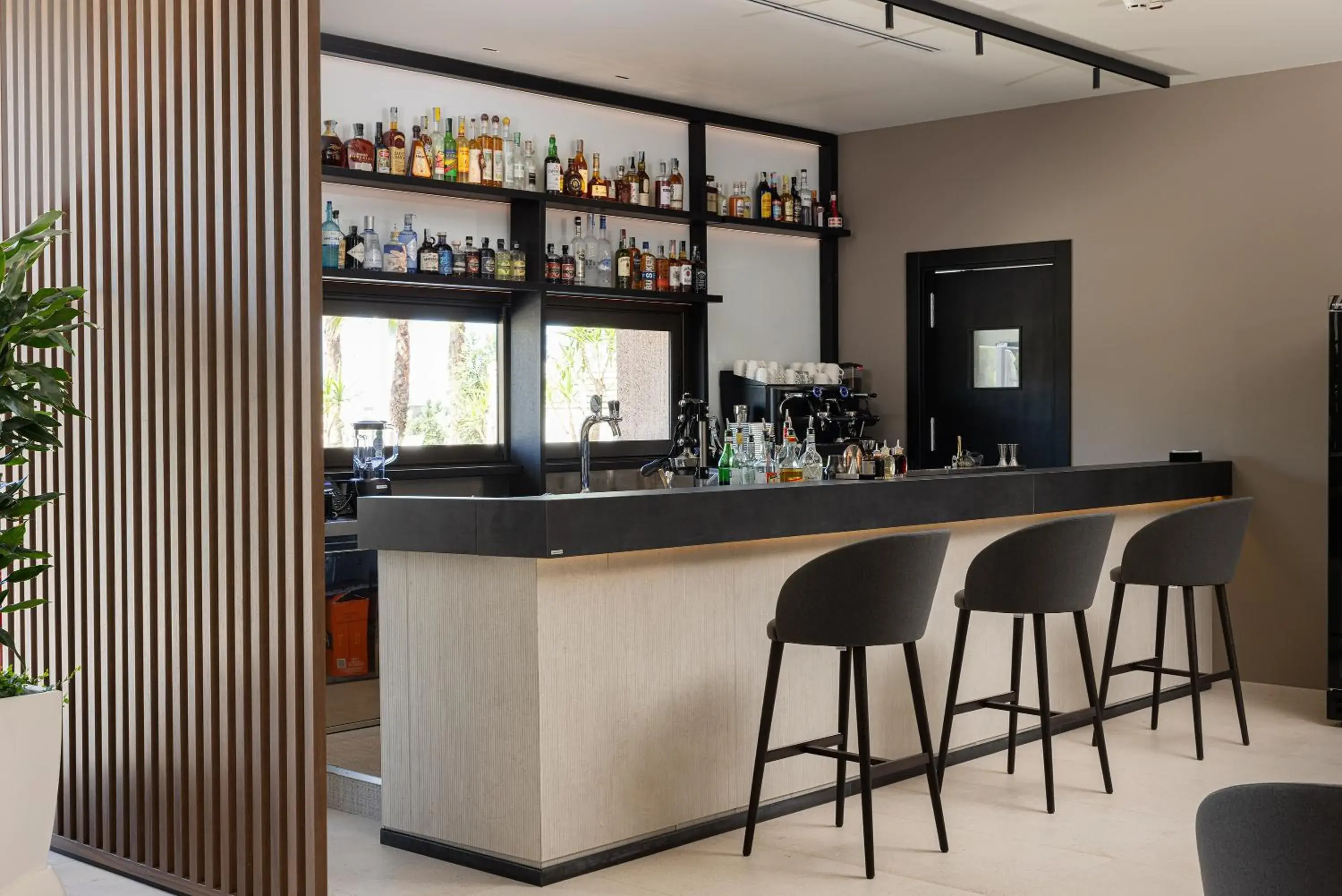 Lounge or bar in B21 Lifestyle Hotel Lounge or bar in B21 Lifestyle Hotel