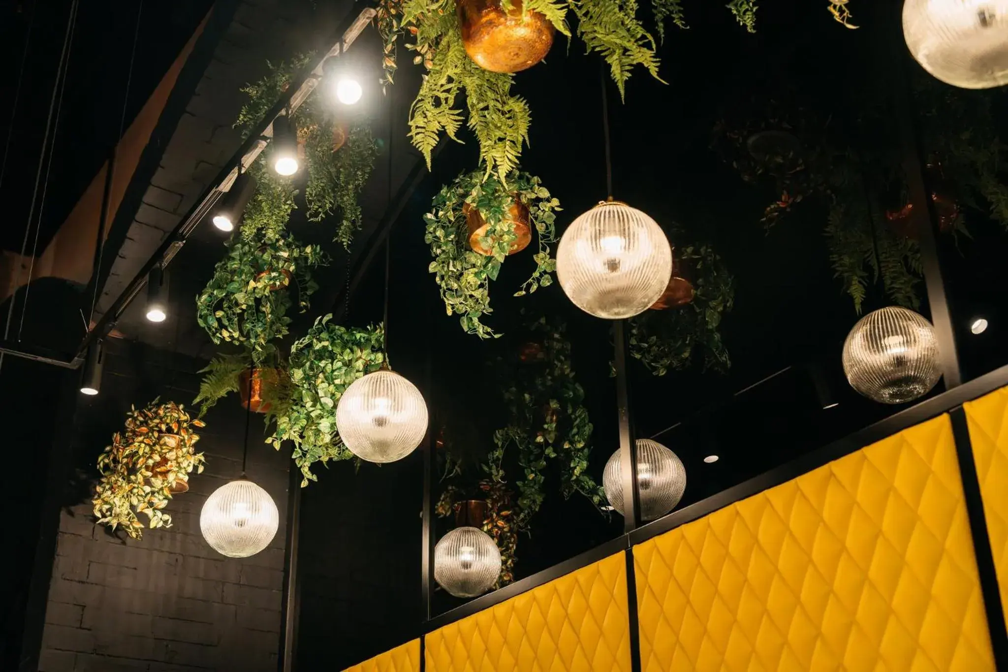 Lounge or bar in Ruby Hanna Hotel Stuttgart Lounge or bar in Ruby Hanna Hotel Stuttgart