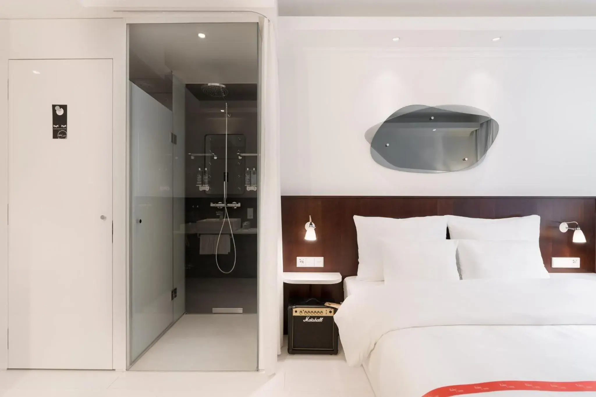 Photo of the whole room, Bed in Ruby Hanna Hotel Stuttgart Photo of the whole room, Bed in Ruby Hanna Hotel Stuttgart