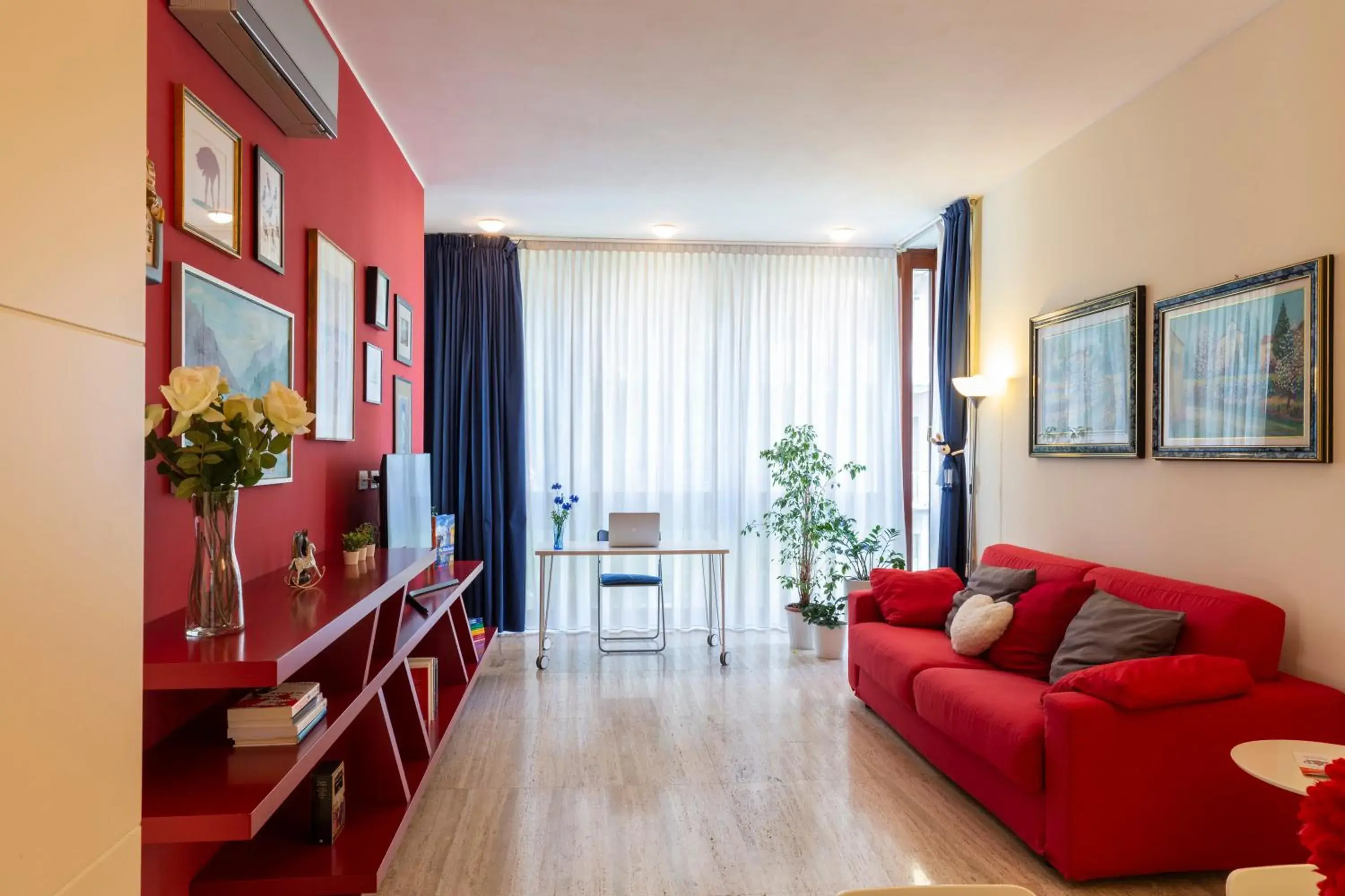 One-Bedroom Apartment in Twins Apartment - Tolstoj District One-Bedroom Apartment in Twins Apartment - Tolstoj District