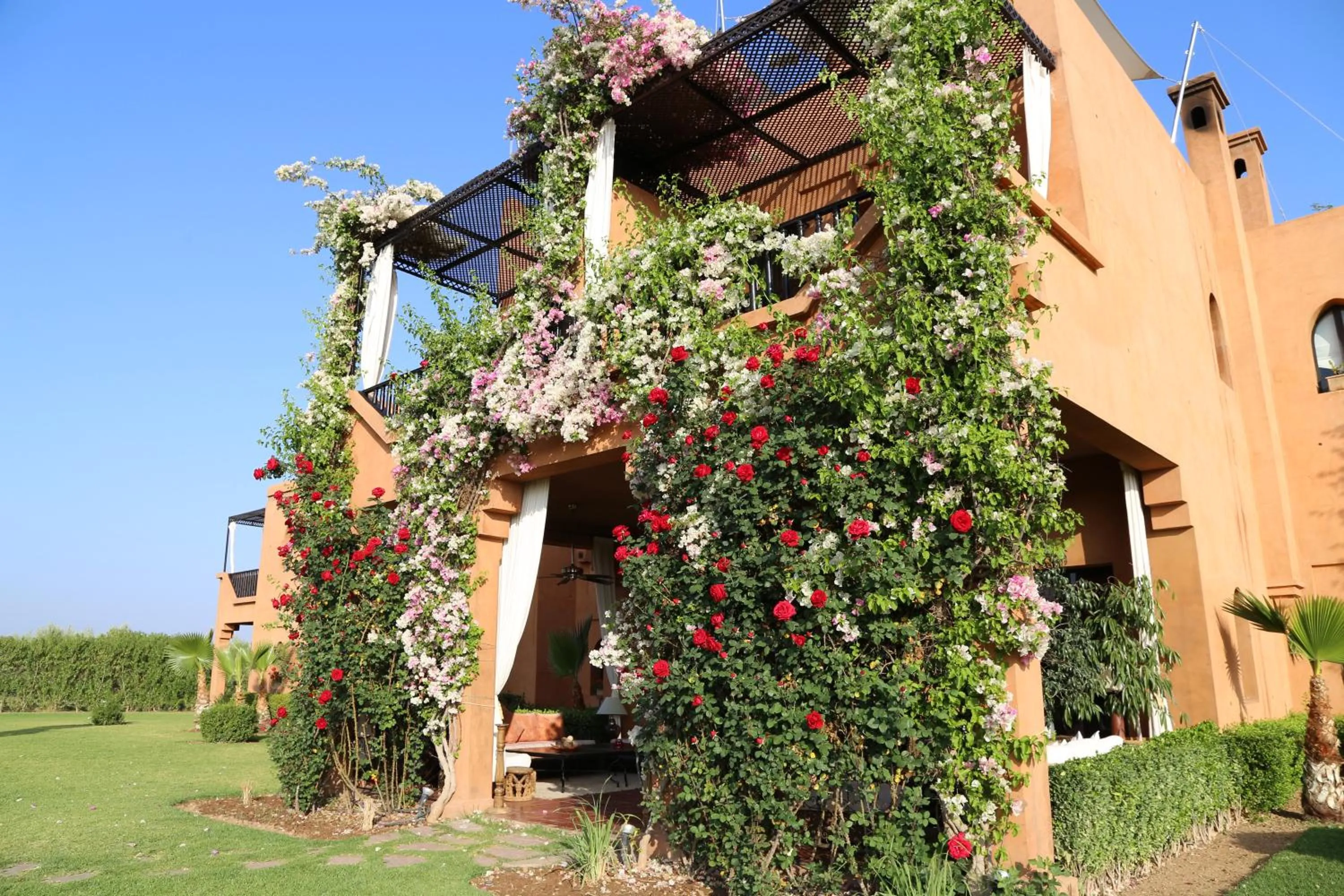 Facade/entrance in Riad Al Mendili Private Resort & Spa