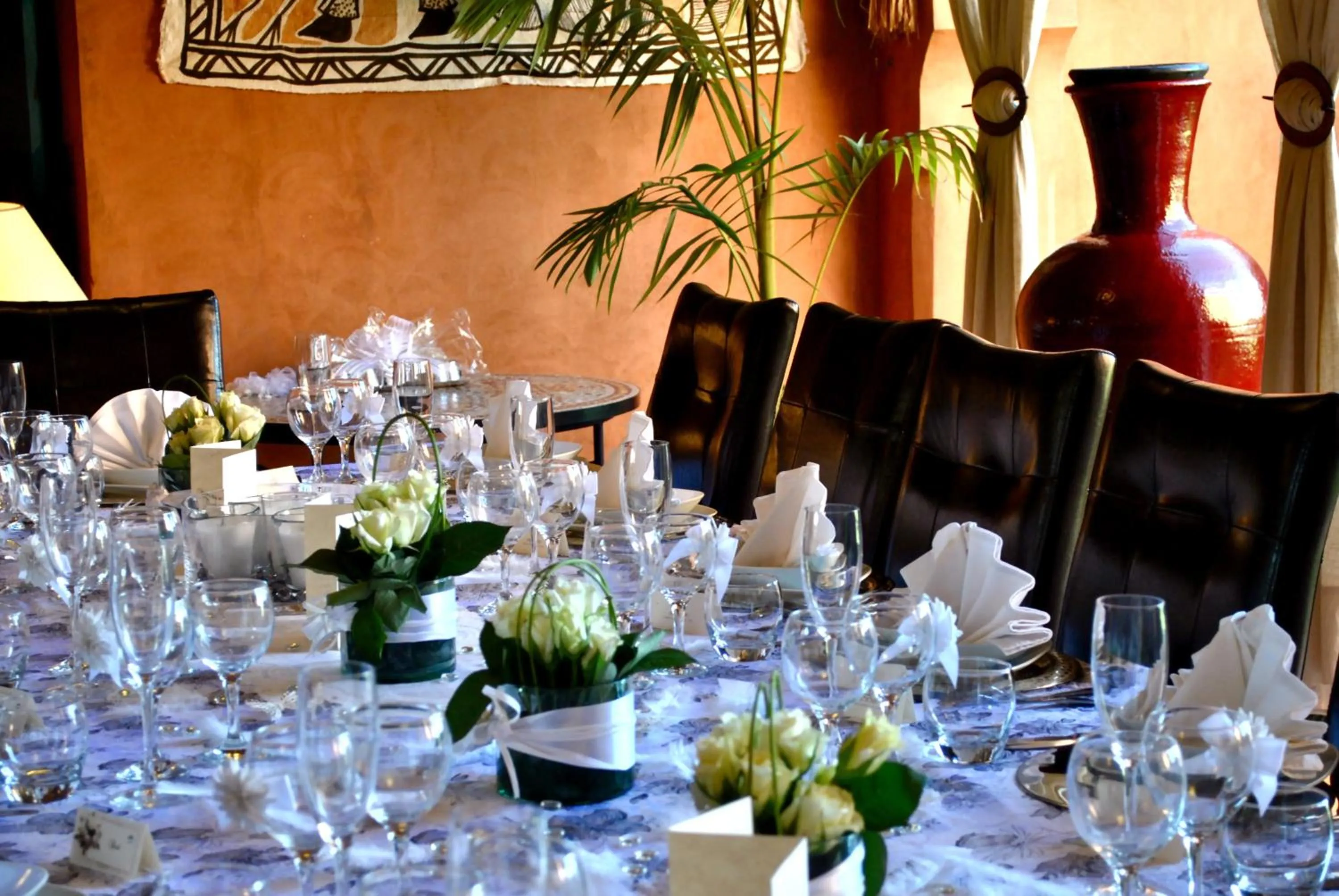 Restaurant/places to eat in Riad Al Mendili Private Resort & Spa
