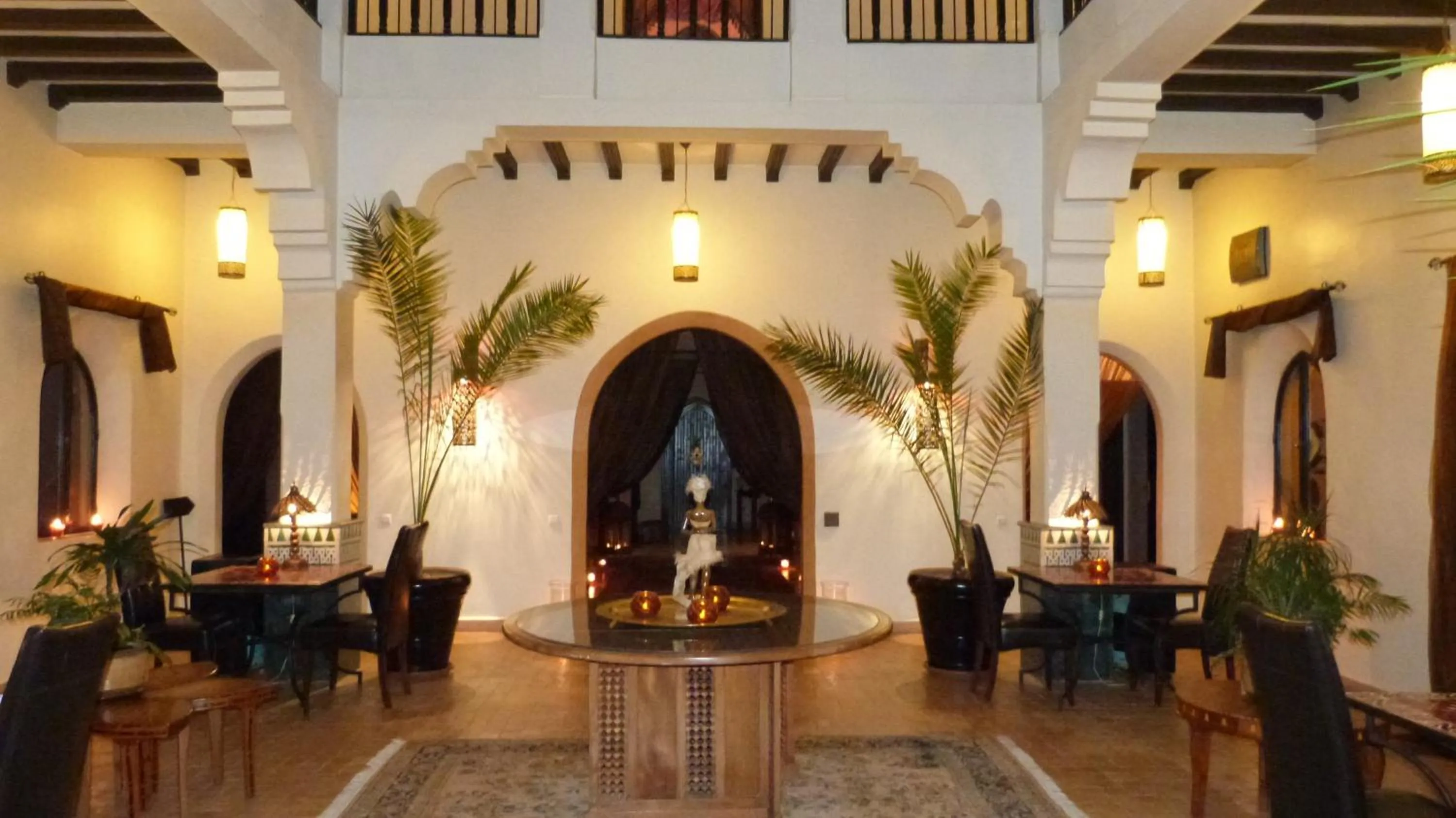 Restaurant/places to eat in Riad Al Mendili Private Resort & Spa
