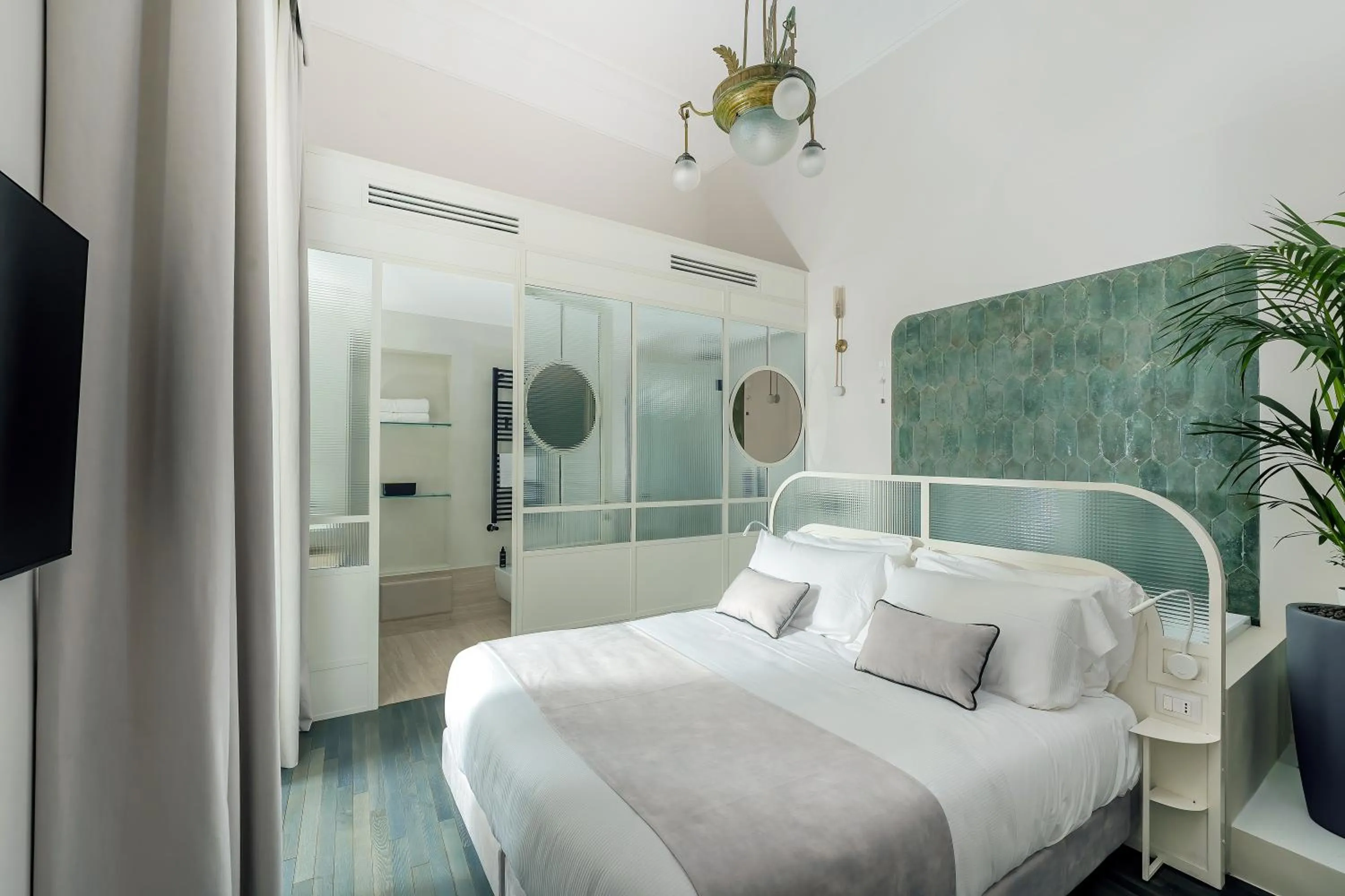 Photo of the whole room, Bed in Artemisia Domus - Giardino