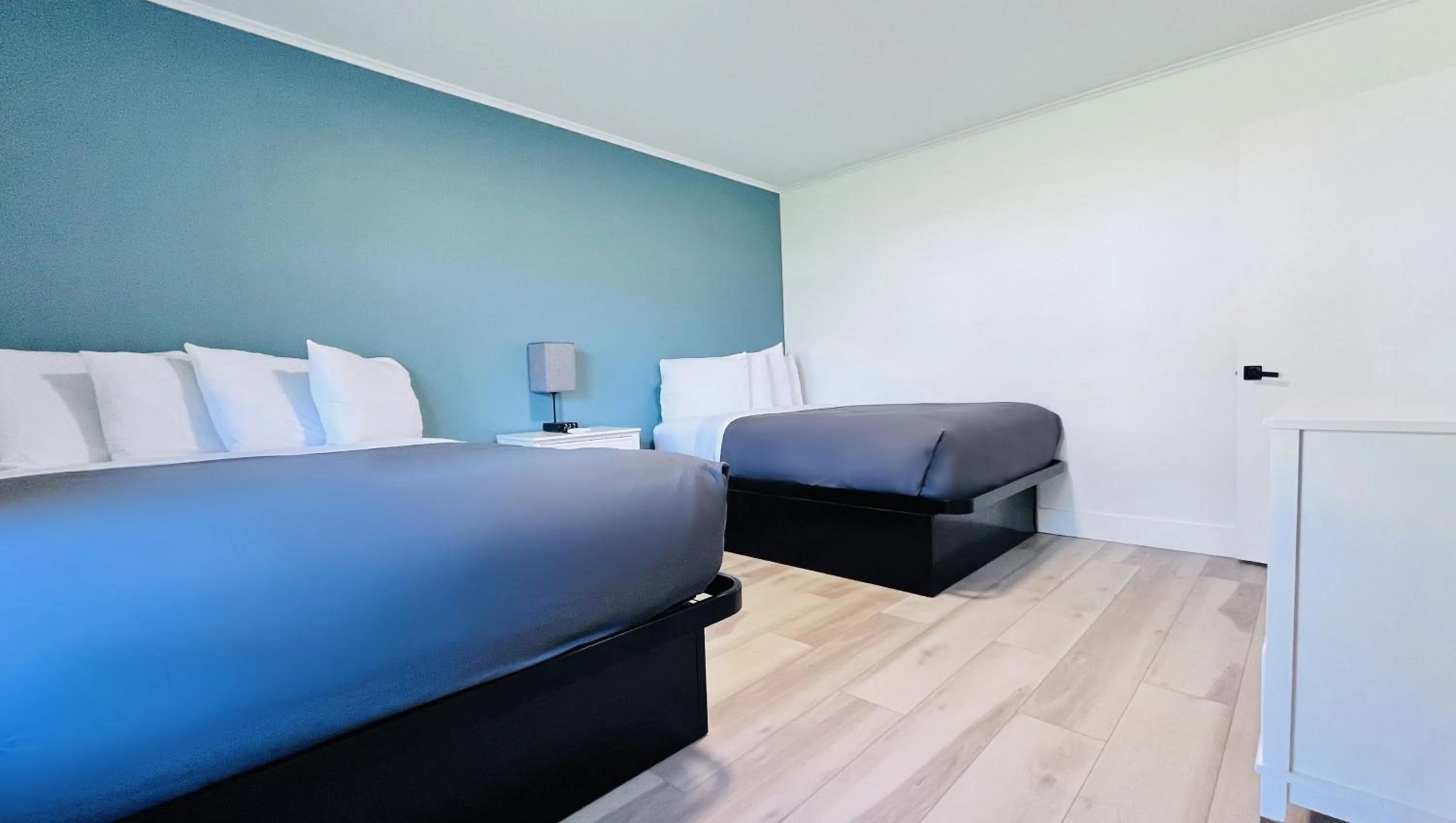 Bedroom, Bed in Motel Luzerne