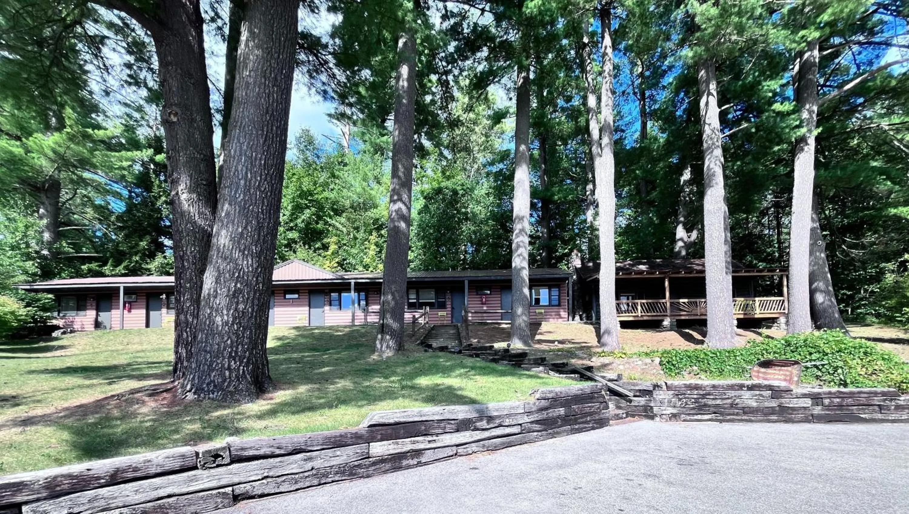 Decorative detail in Motel Luzerne