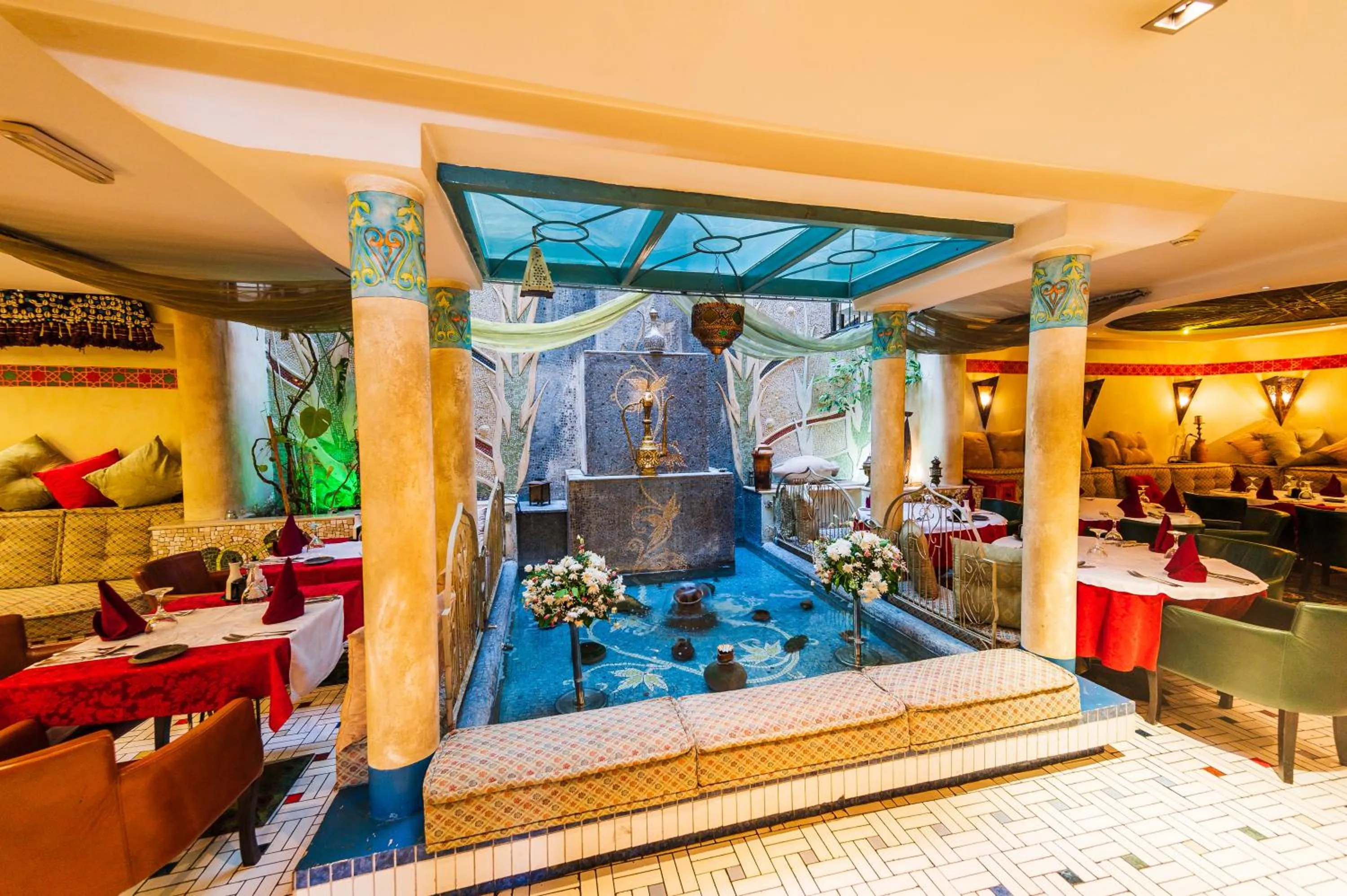 Seating area in Hotel Art