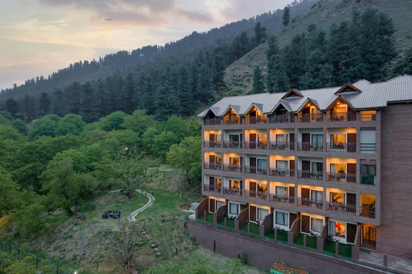 The Chinar Resort & Spa, Pahalgam