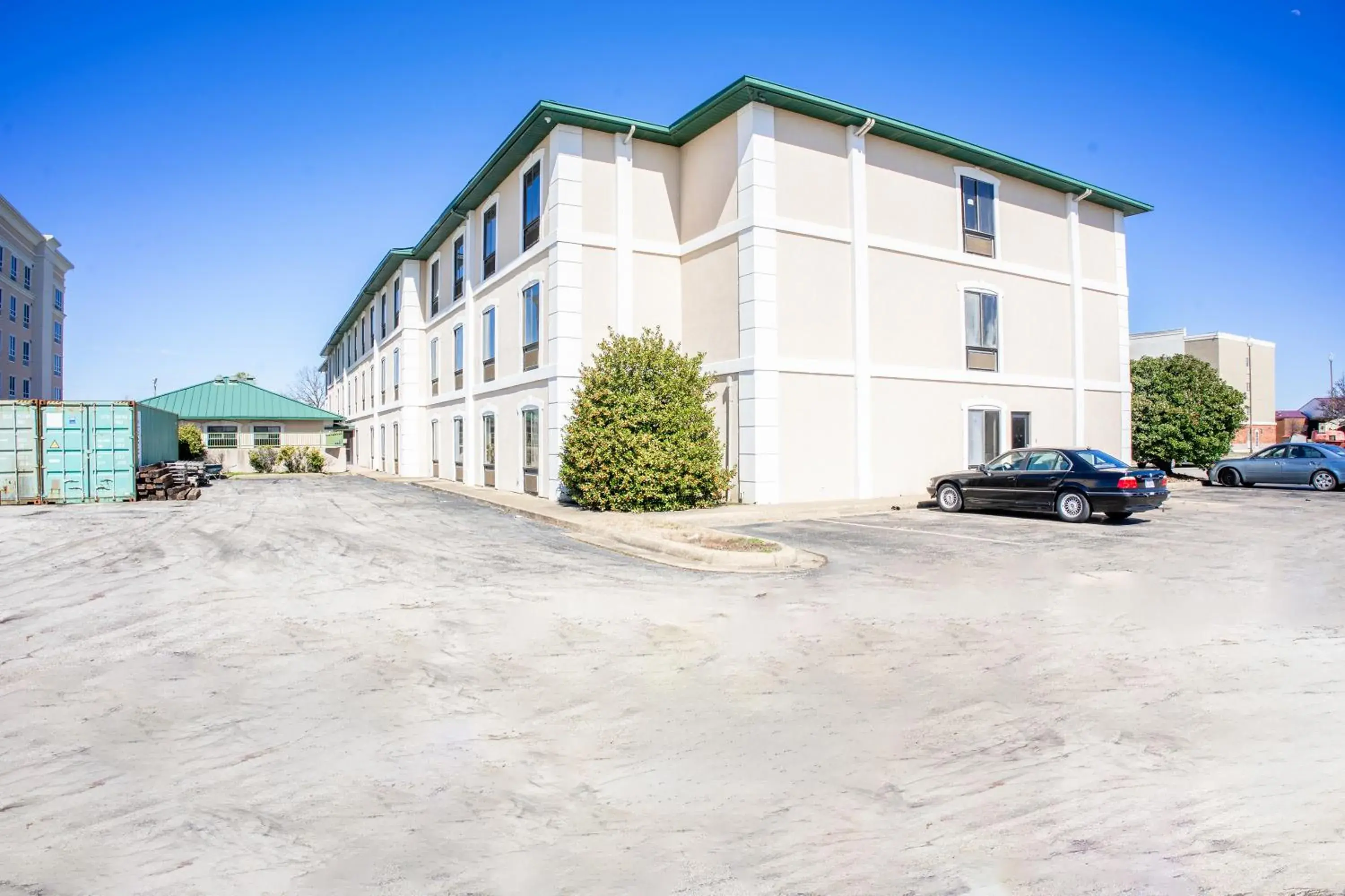 Facade/entrance in Ark Suites By OYO Jonesboro I-555 Facade/entrance in Ark Suites By OYO Jonesboro I-555