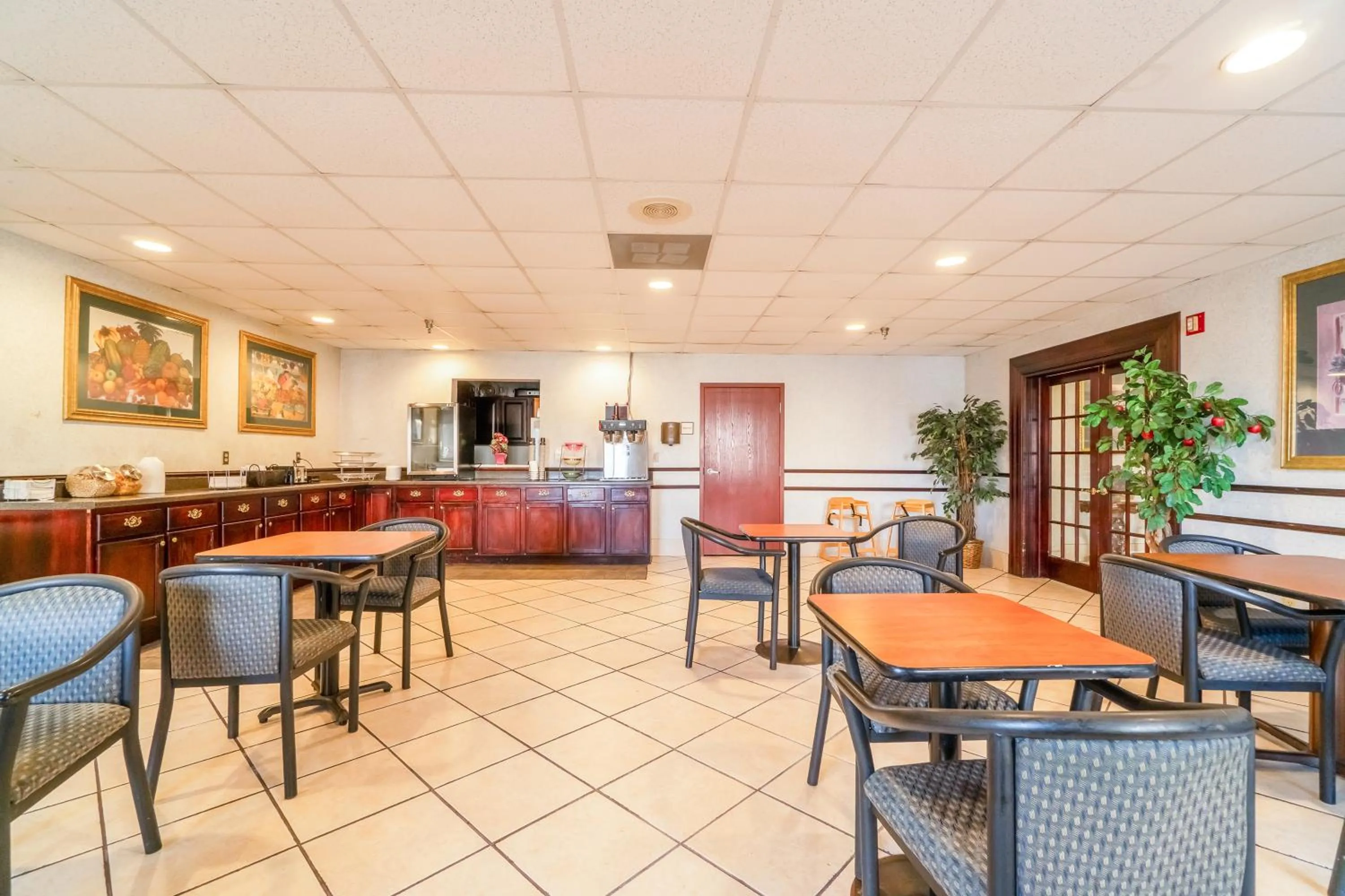 Area and facilities in Ark Suites By OYO Jonesboro I-555