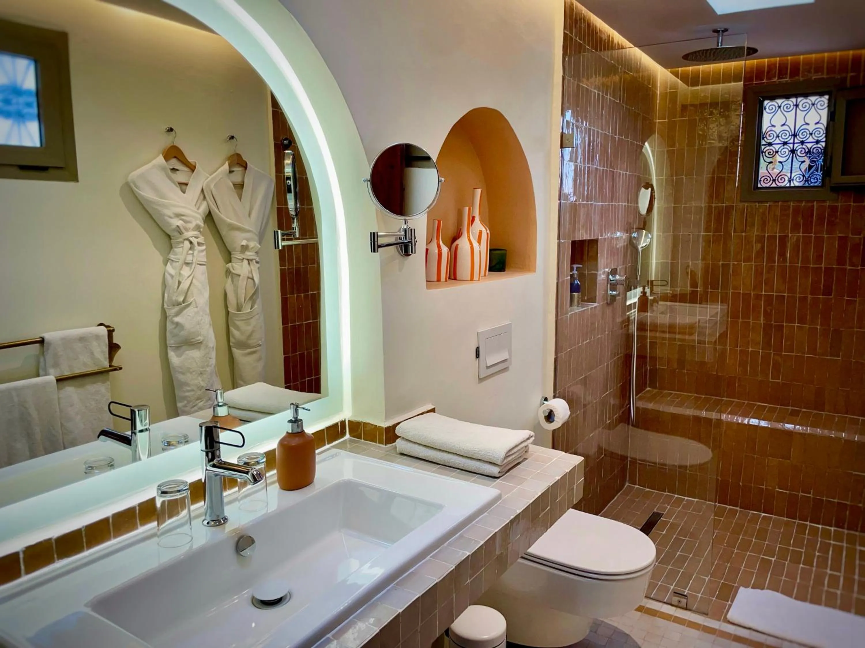 Shower in Riad Zamane Fès - Boutique & Spa