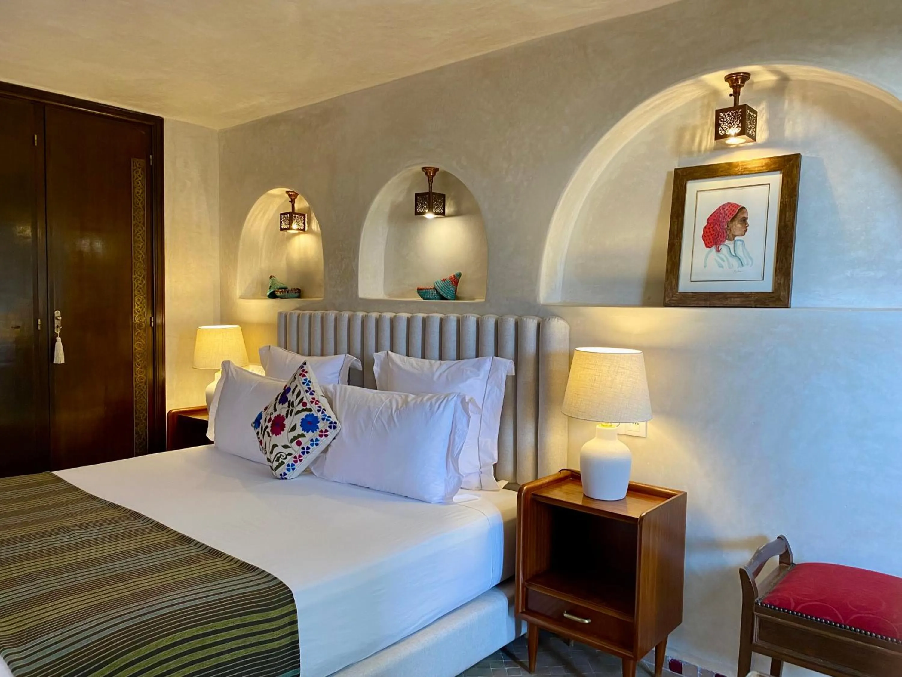 Chambre Deluxe avec Terrasse - Kenz (King Bed) in Riad Zamane Fès - Boutique & Spa