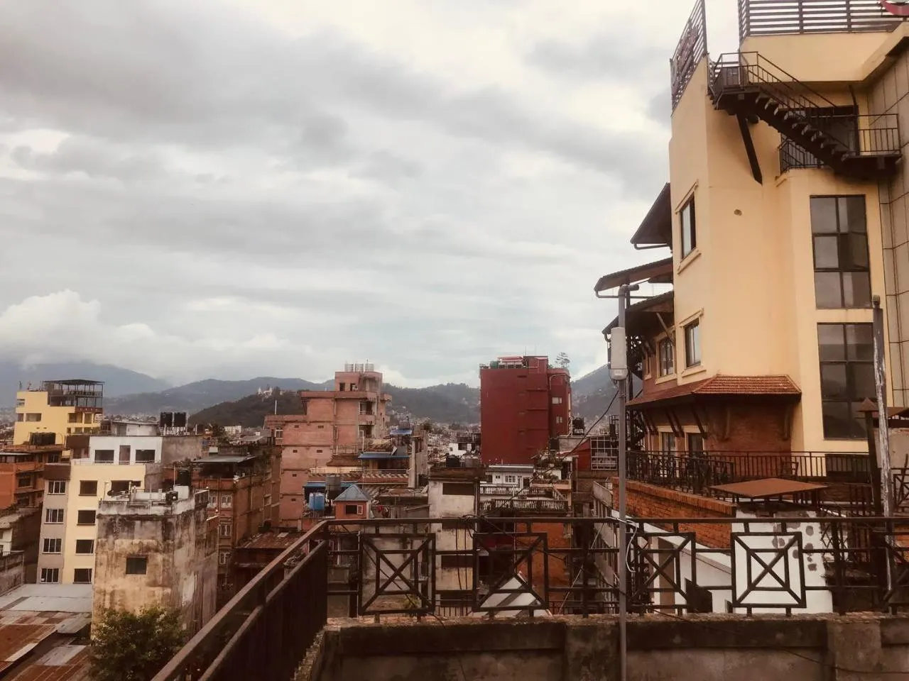 Courtyard Pujan Hotel