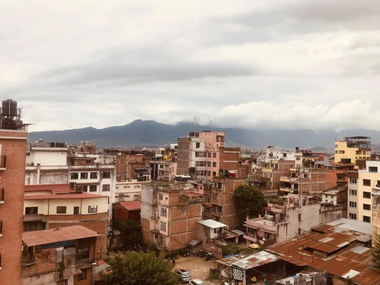 Natural landscape in Courtyard Pujan Hotel