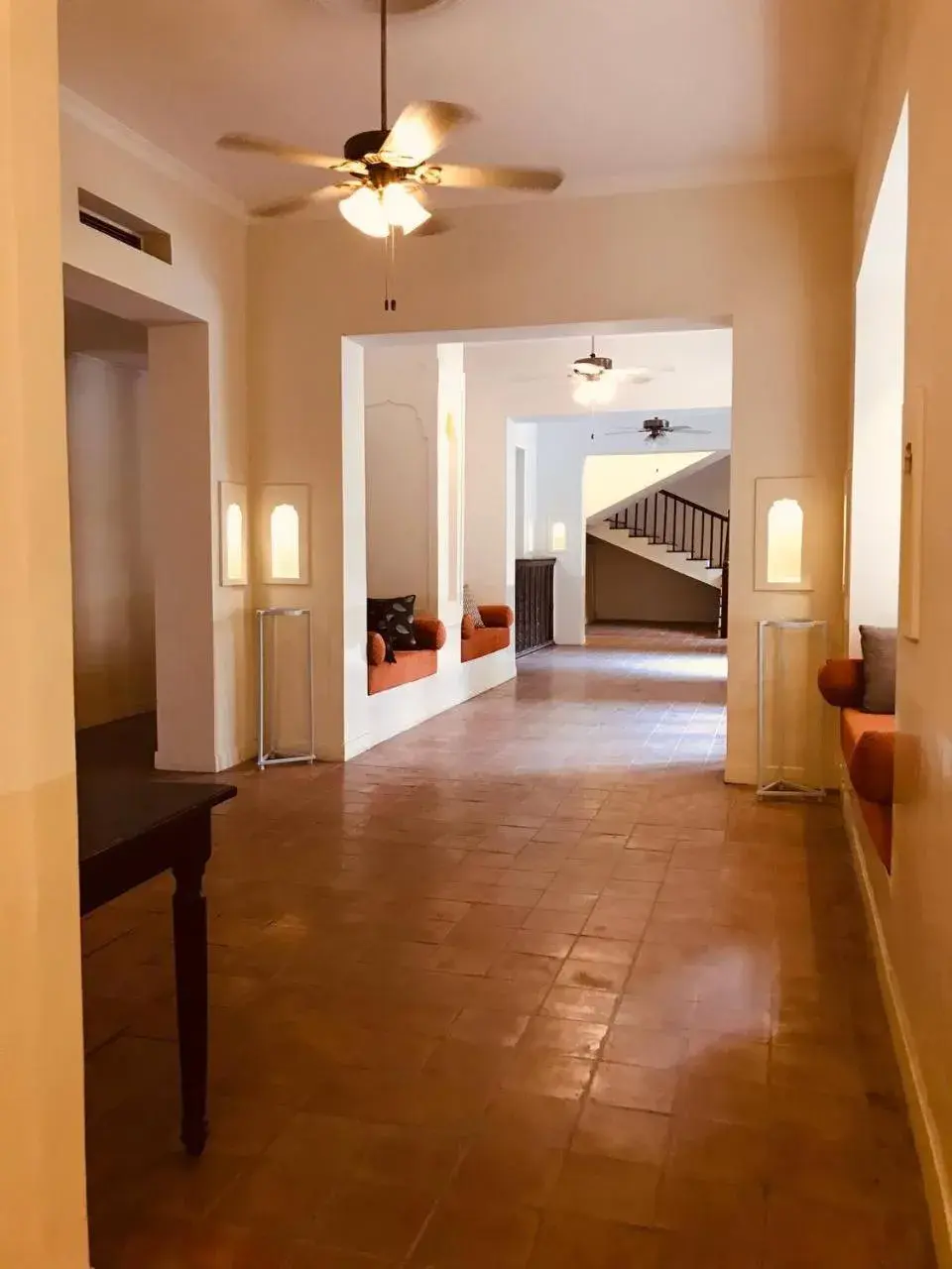 Lobby or reception in Courtyard Pujan Hotel Lobby or reception in Courtyard Pujan Hotel