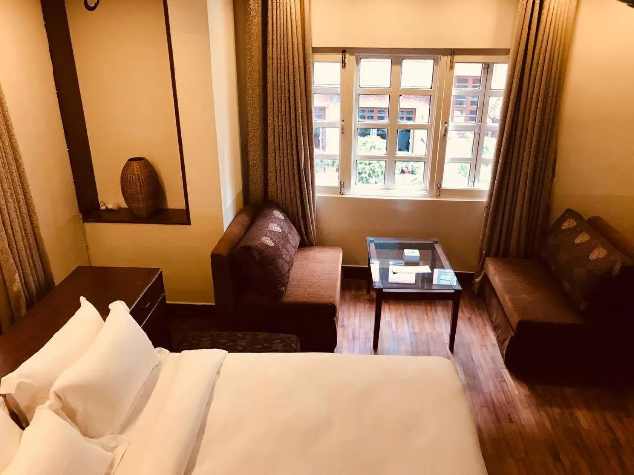 Bedroom, Bed in Courtyard Pujan Hotel