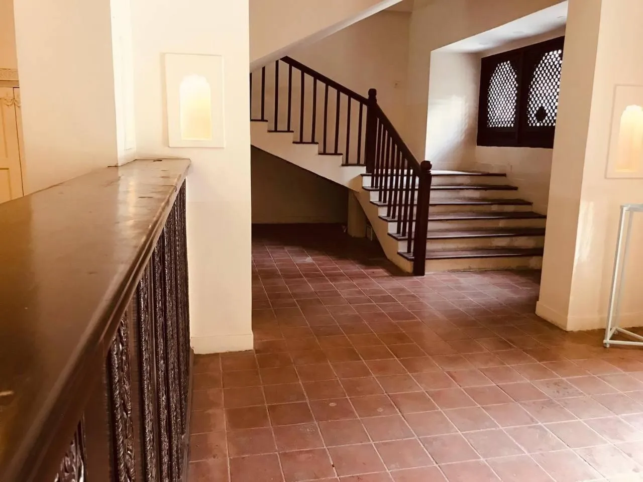 Courtyard Pujan Hotel