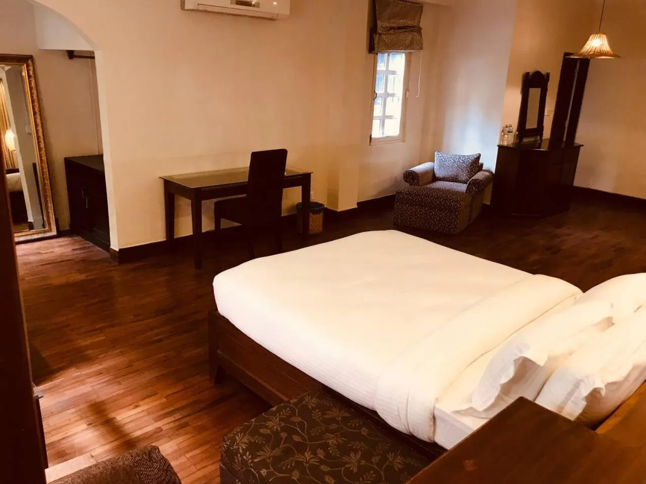 Bed in Courtyard Pujan Hotel