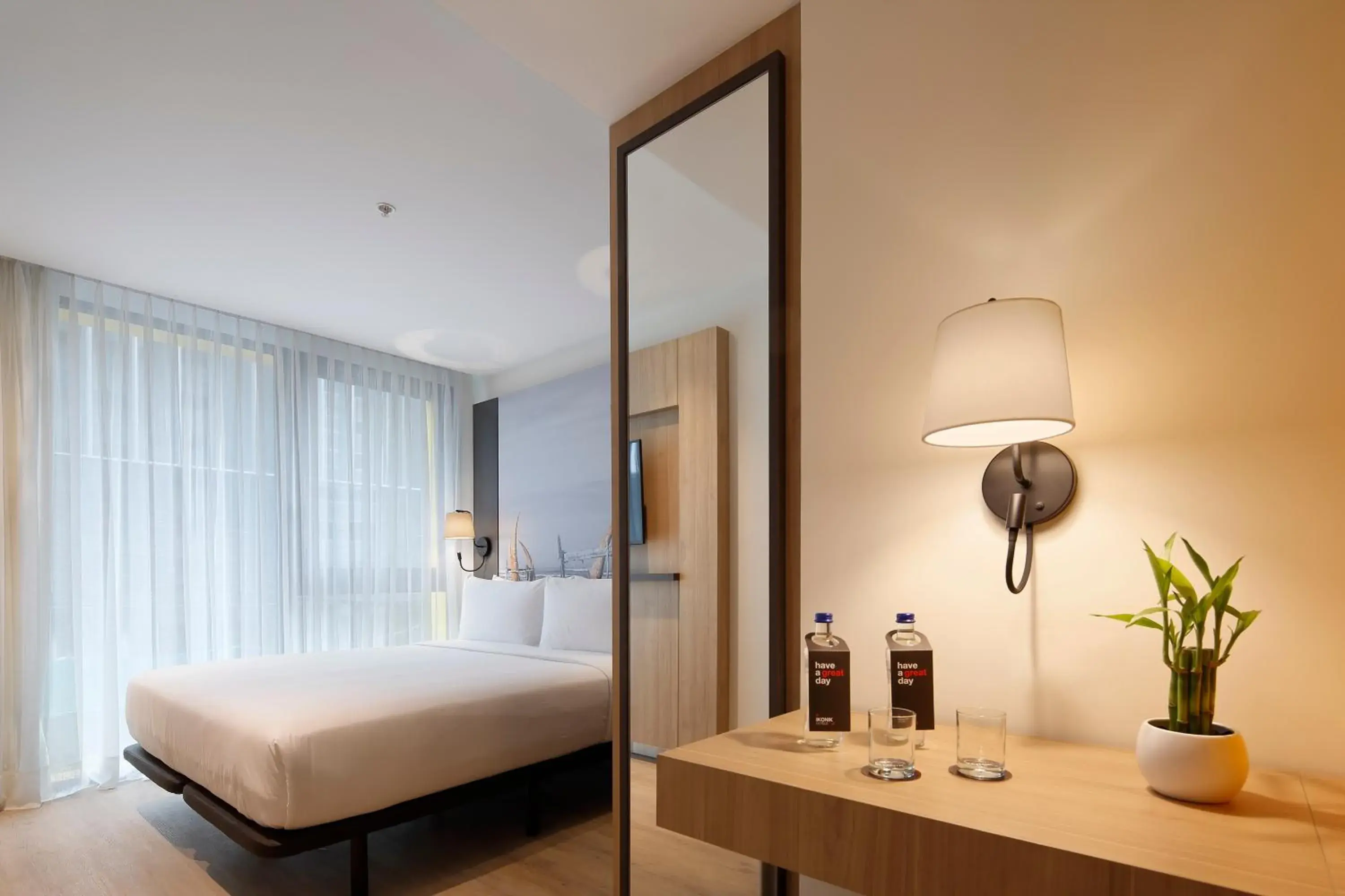 Photo of the whole room, Bed in Ikonik Miraflores Photo of the whole room, Bed in Ikonik Miraflores